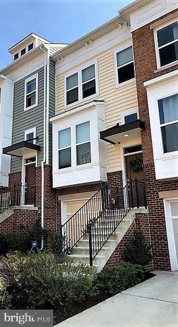 Brambleton, Virginia 20148, United States, 3 Bedrooms Bedrooms, ,4 BathroomsBathrooms,Residential,Coming Soon,90588