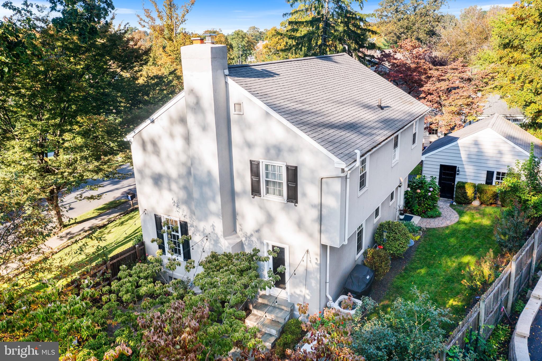 SOUTH WAYNE - Residential