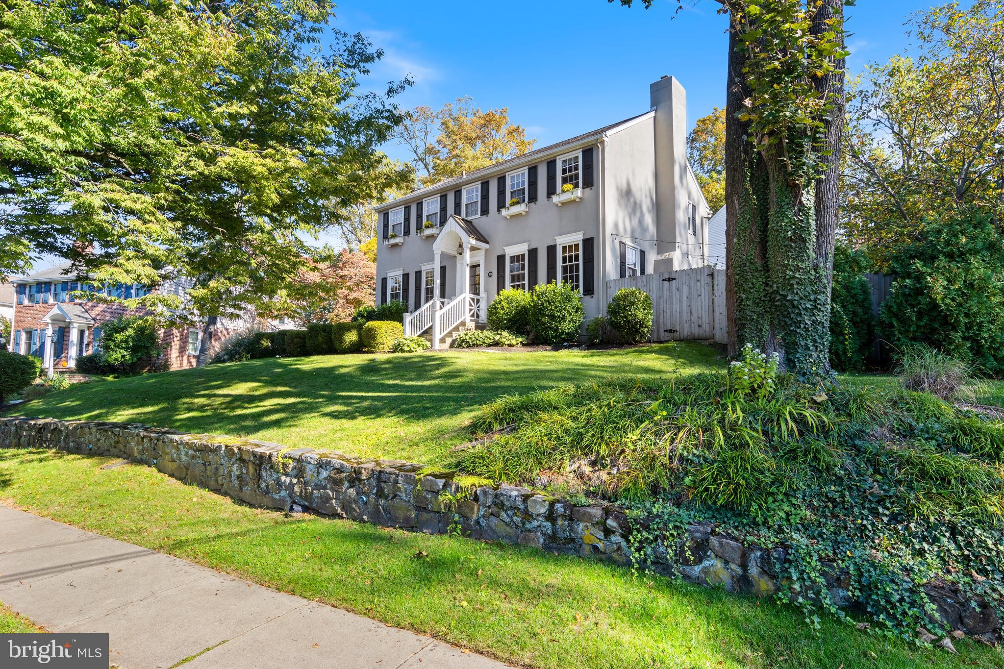 SOUTH WAYNE - Residential