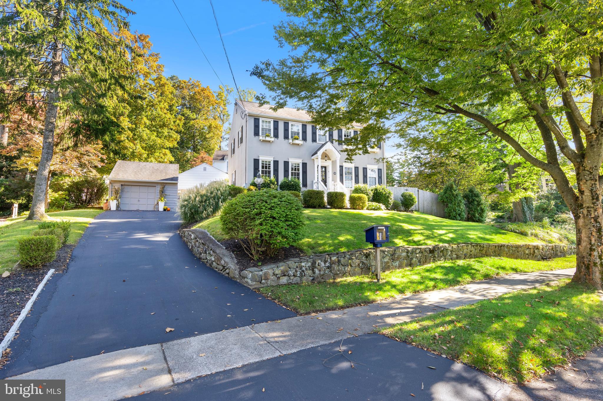 SOUTH WAYNE - Residential