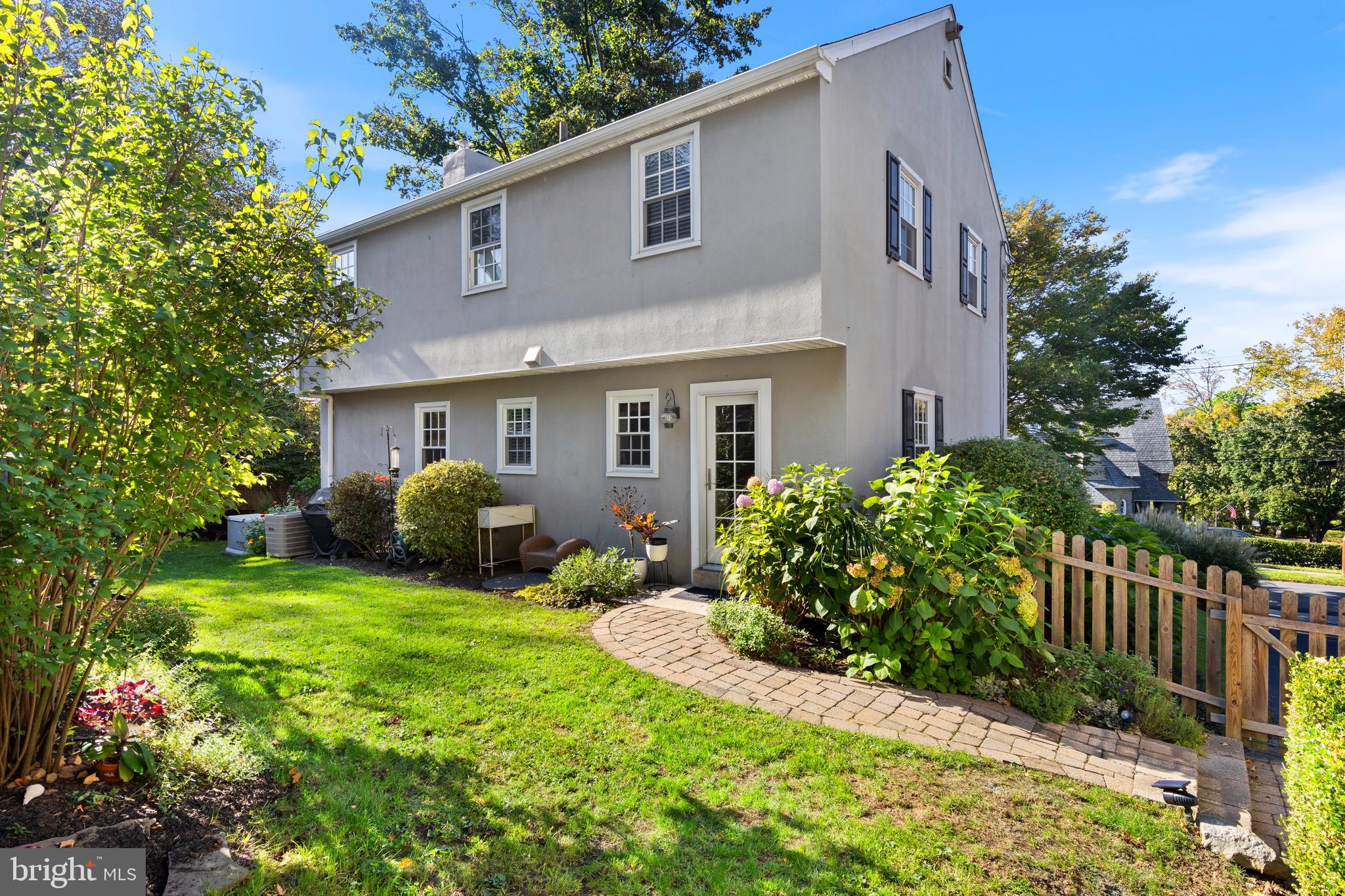 SOUTH WAYNE - Residential