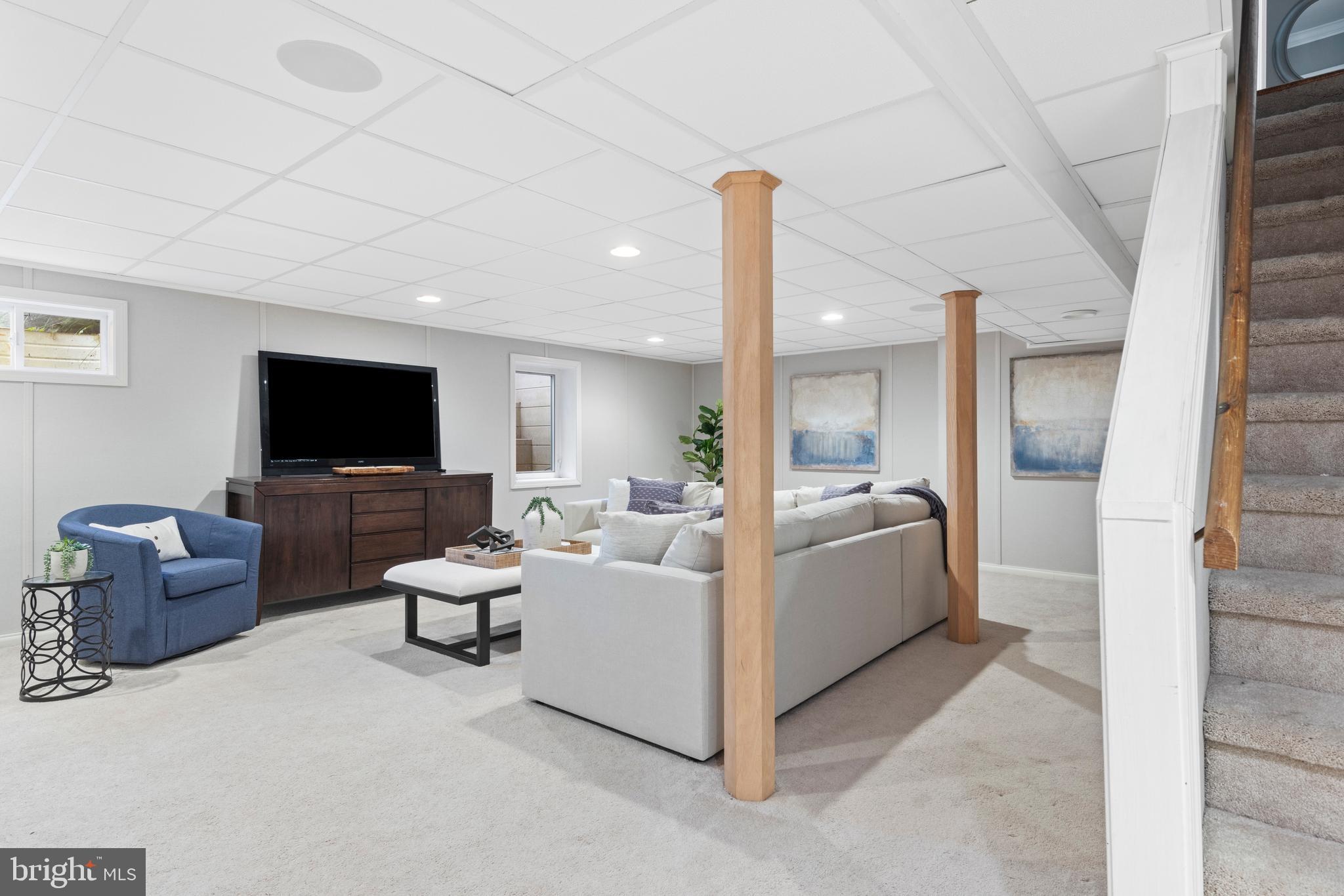 SOUTH WAYNE - Residential