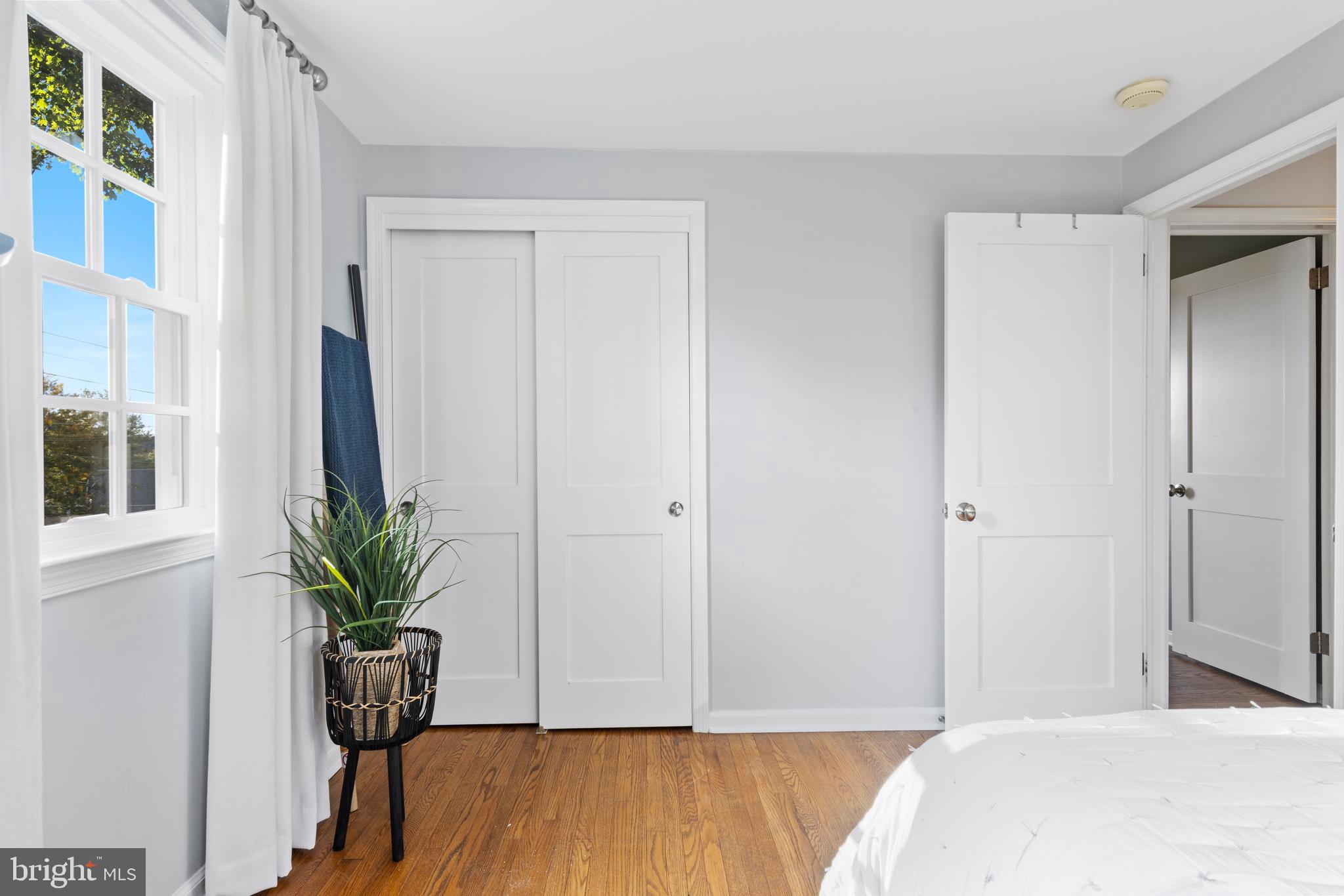 SOUTH WAYNE - Residential