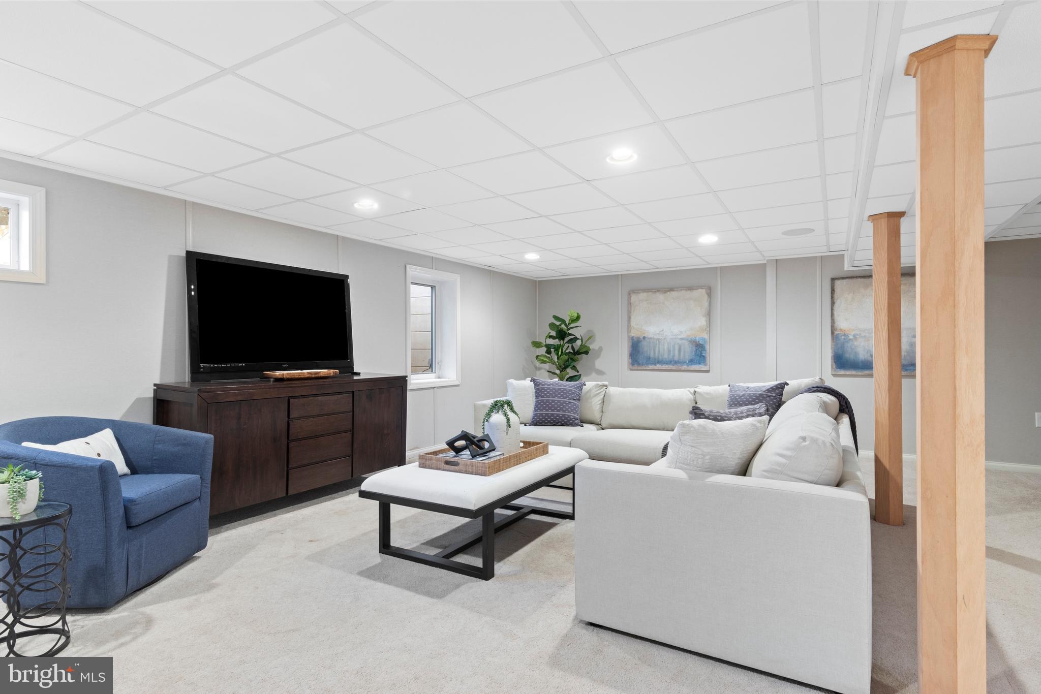 SOUTH WAYNE - Residential