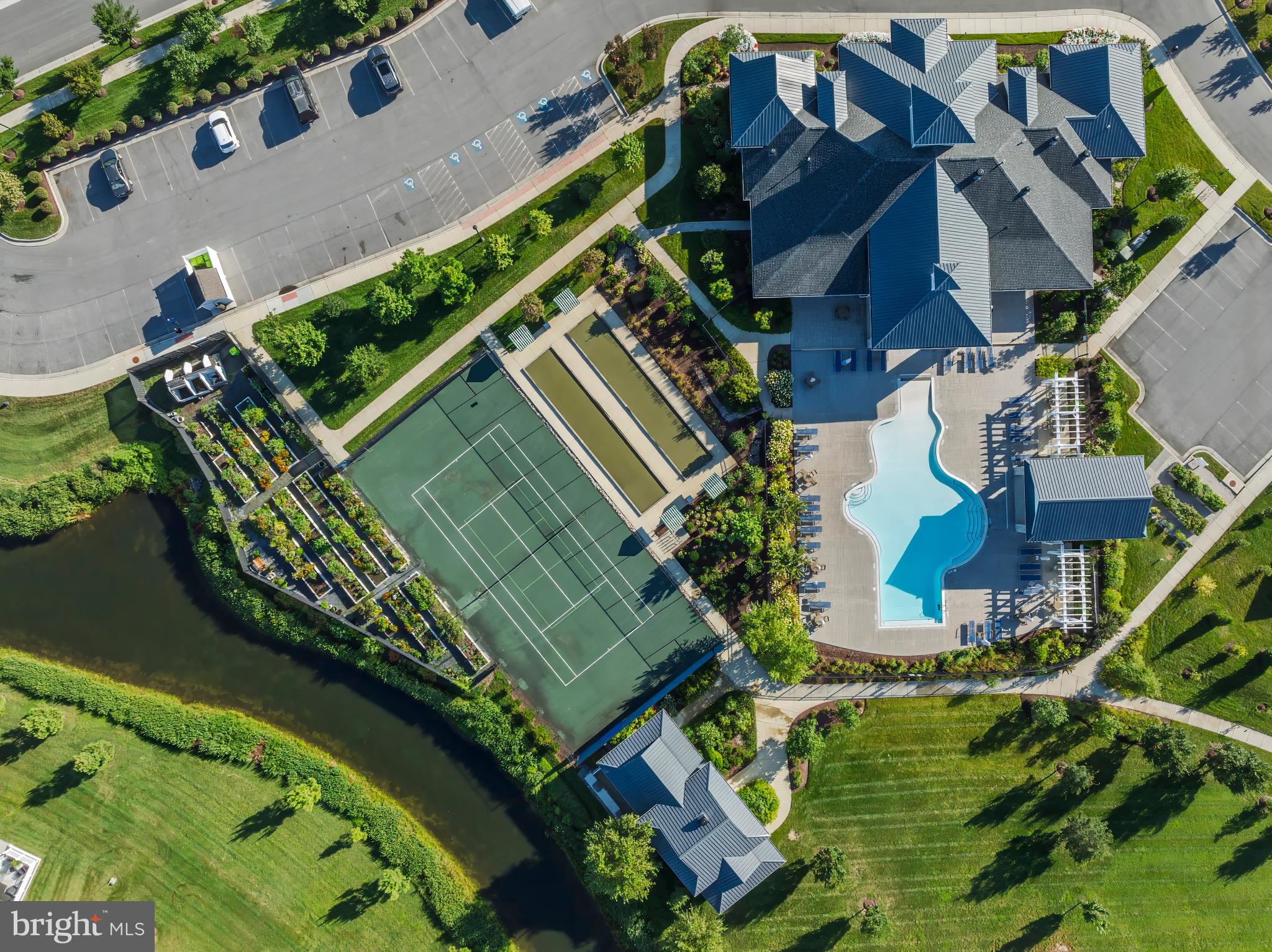 BAY BRIDGE COVE - Residential