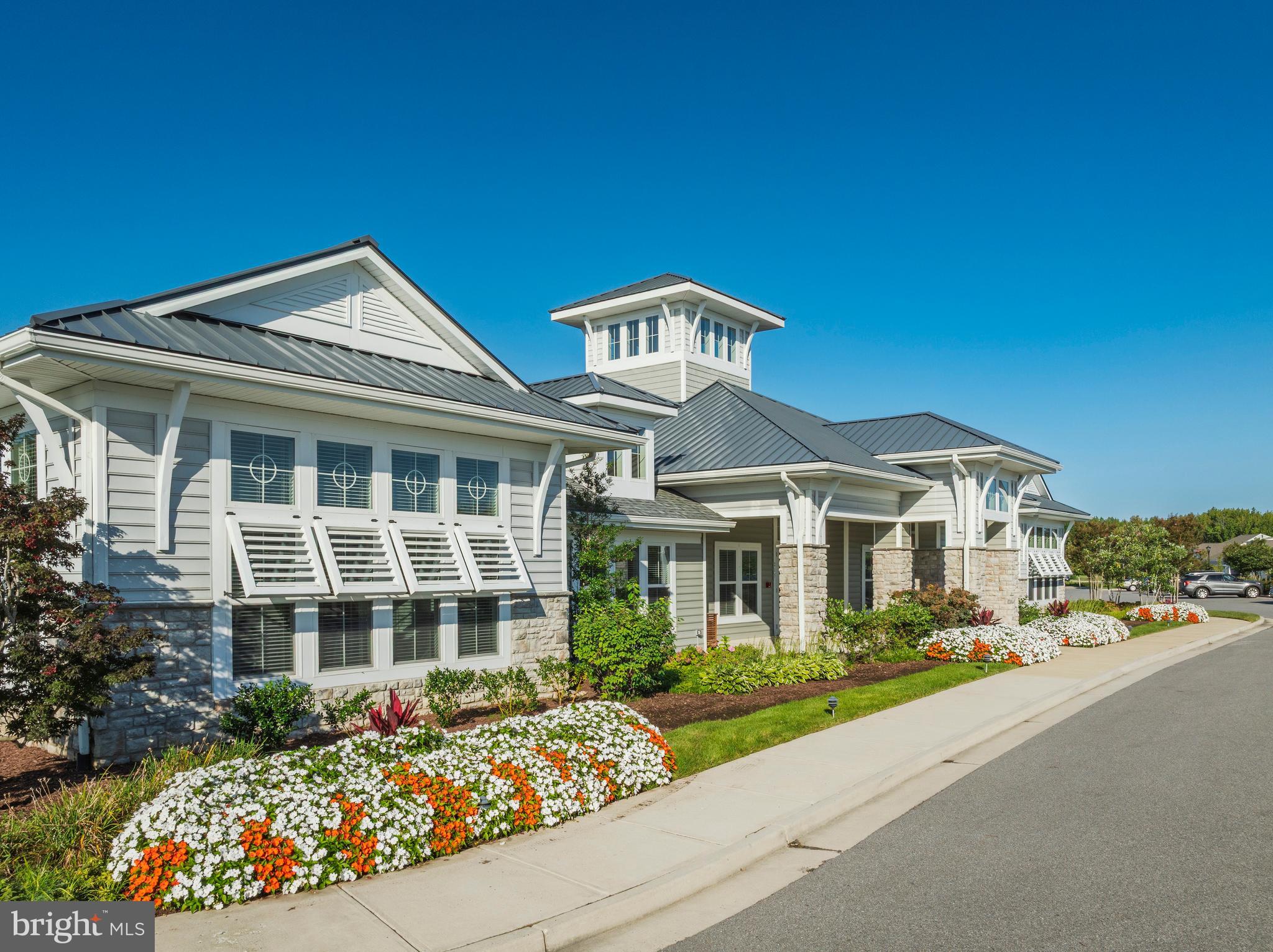BAY BRIDGE COVE - Residential