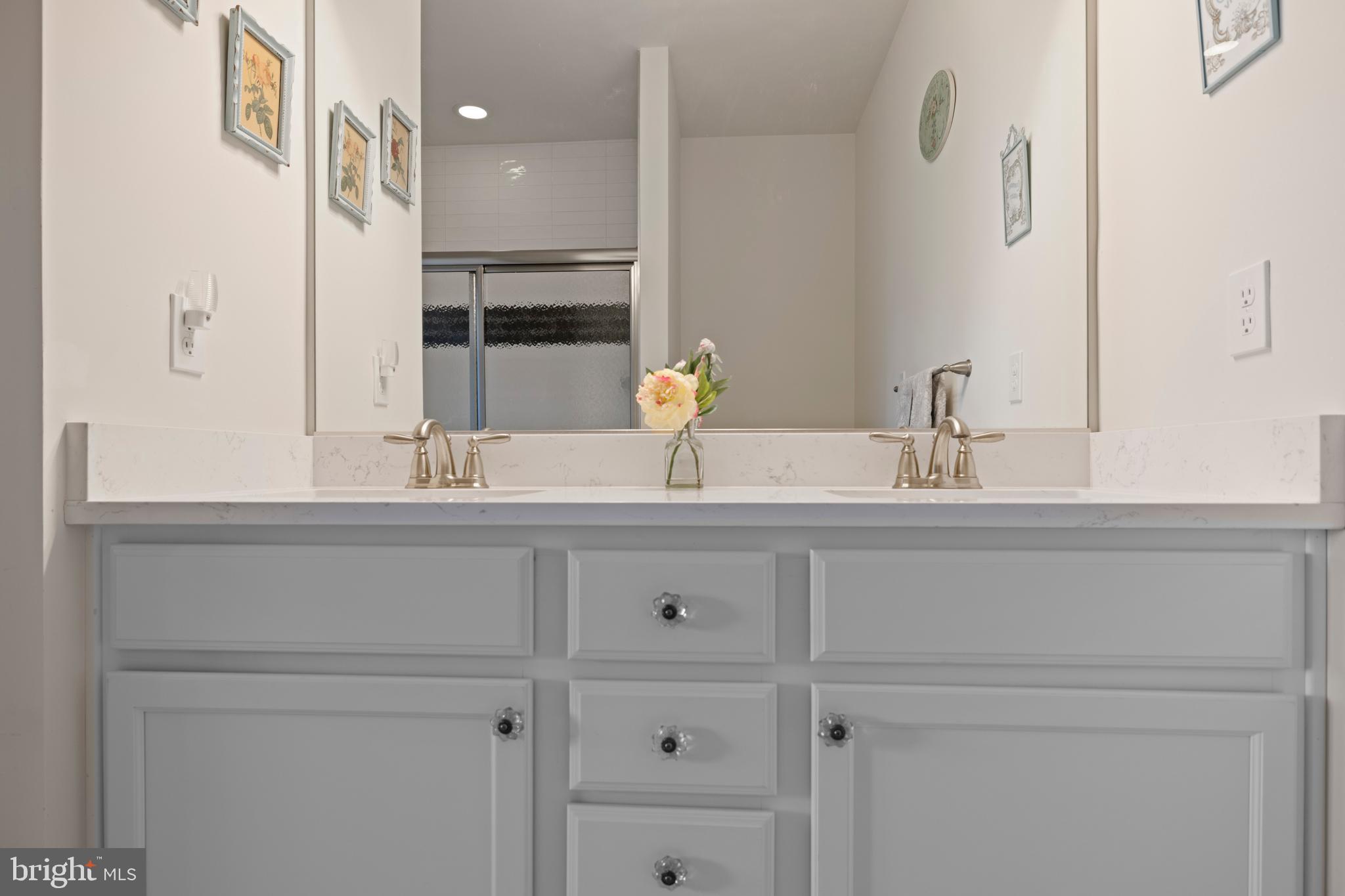 BAY BRIDGE COVE - Residential