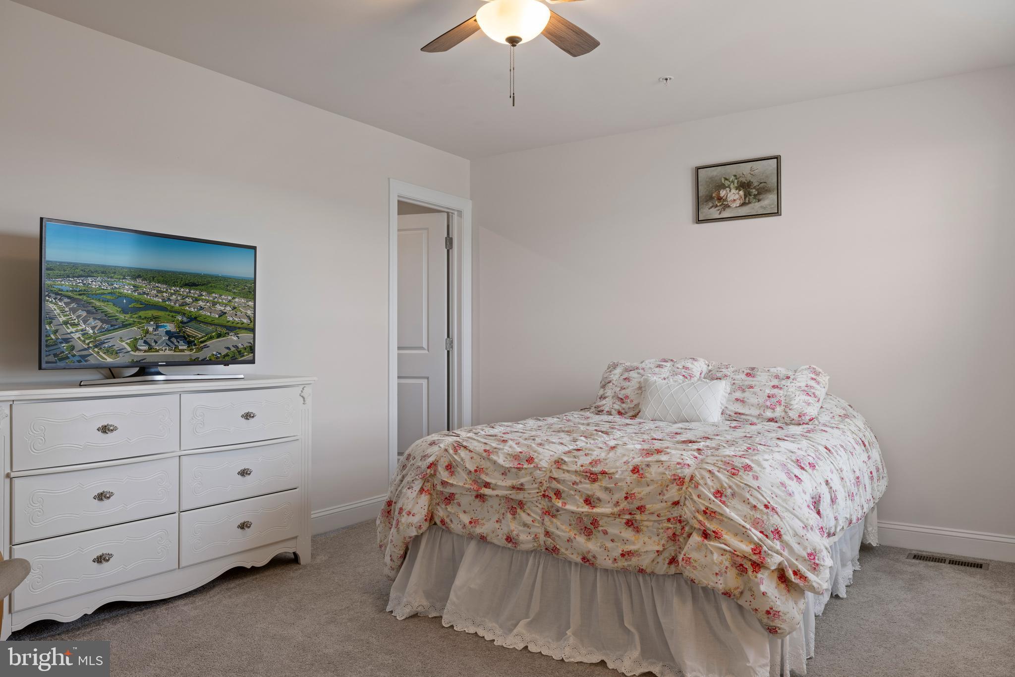 BAY BRIDGE COVE - Residential