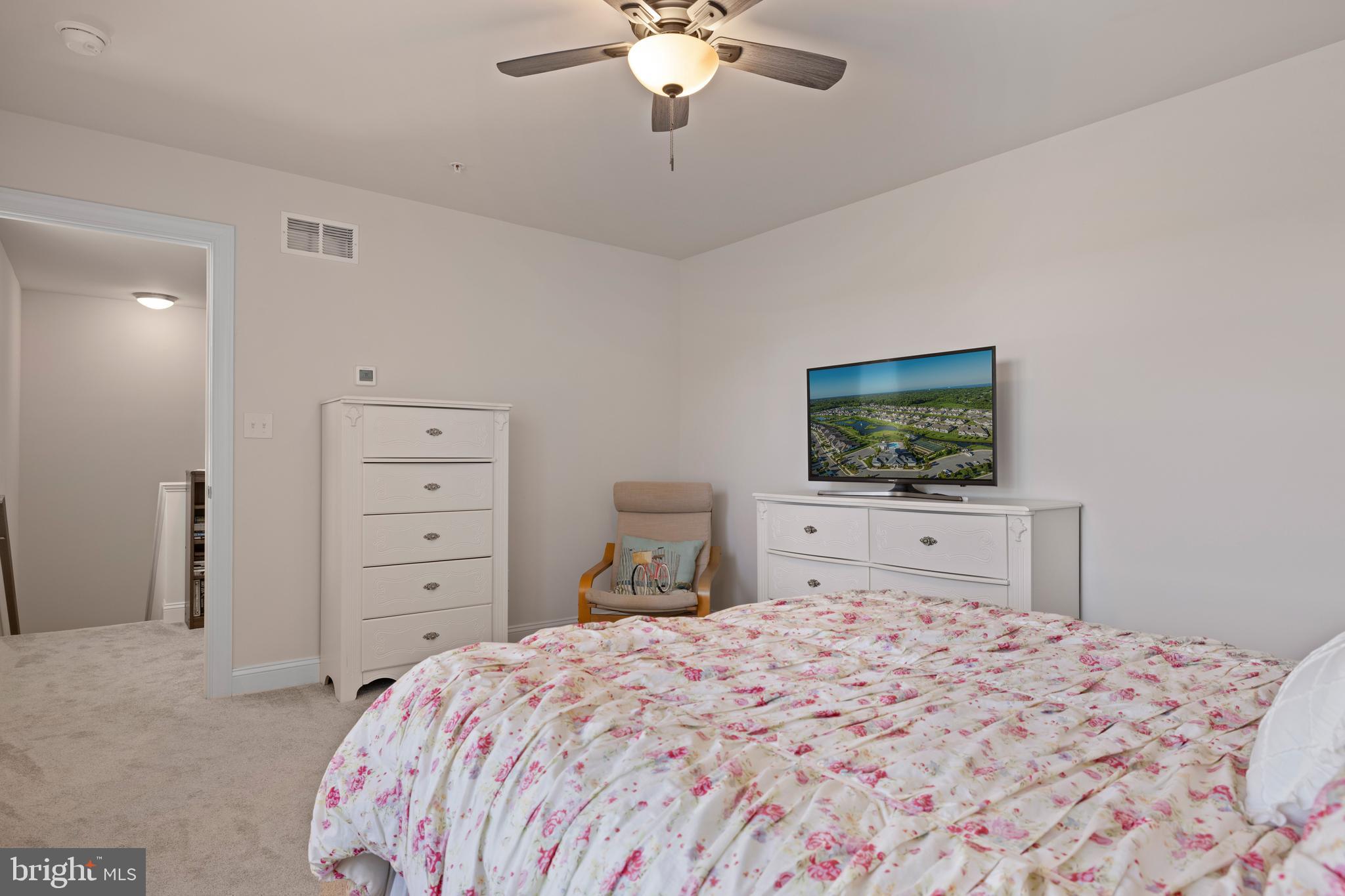 BAY BRIDGE COVE - Residential