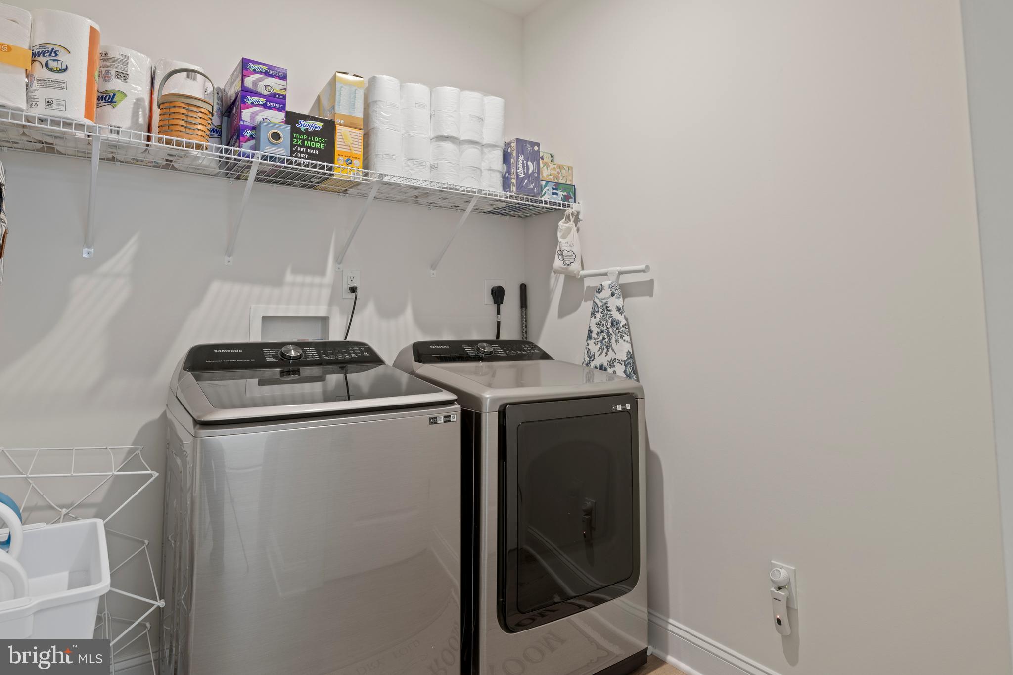 BAY BRIDGE COVE - Residential