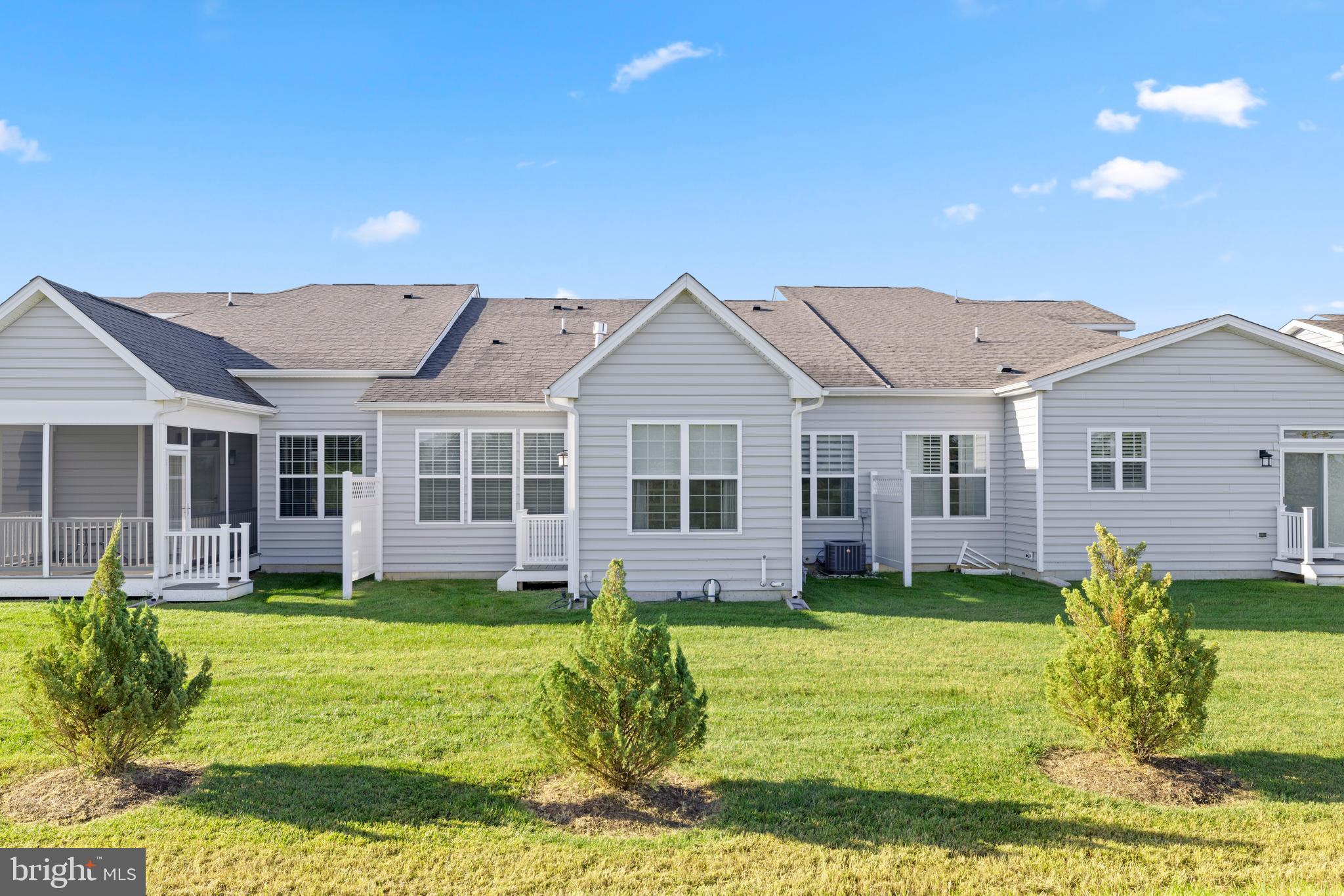 BAY BRIDGE COVE - Residential