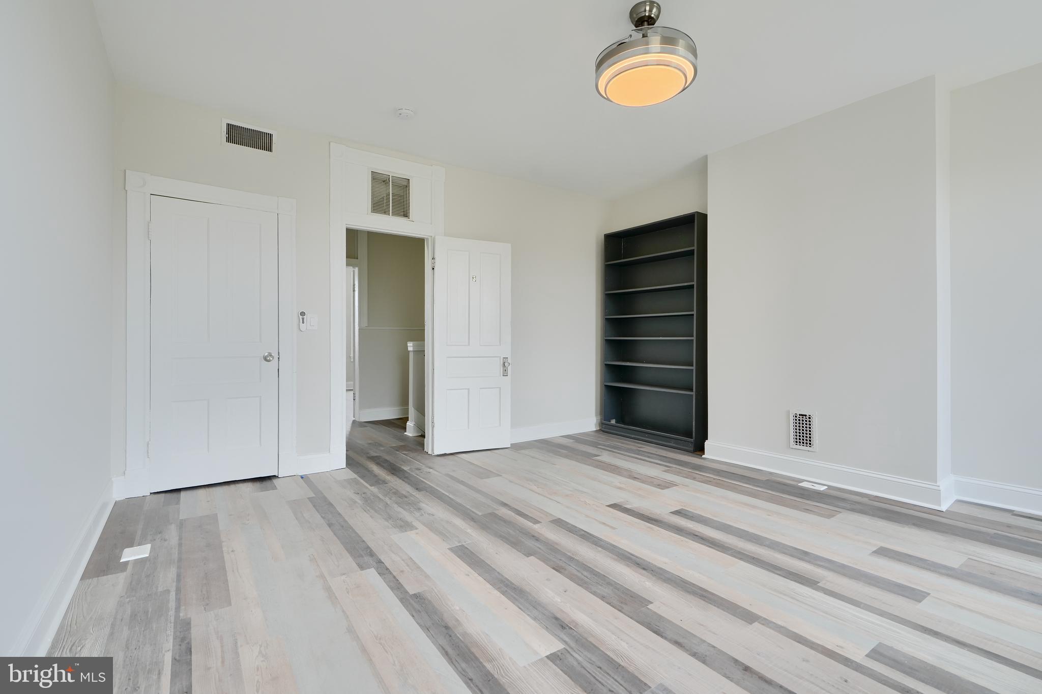 CHARLES VILLAGE - Residential Lease