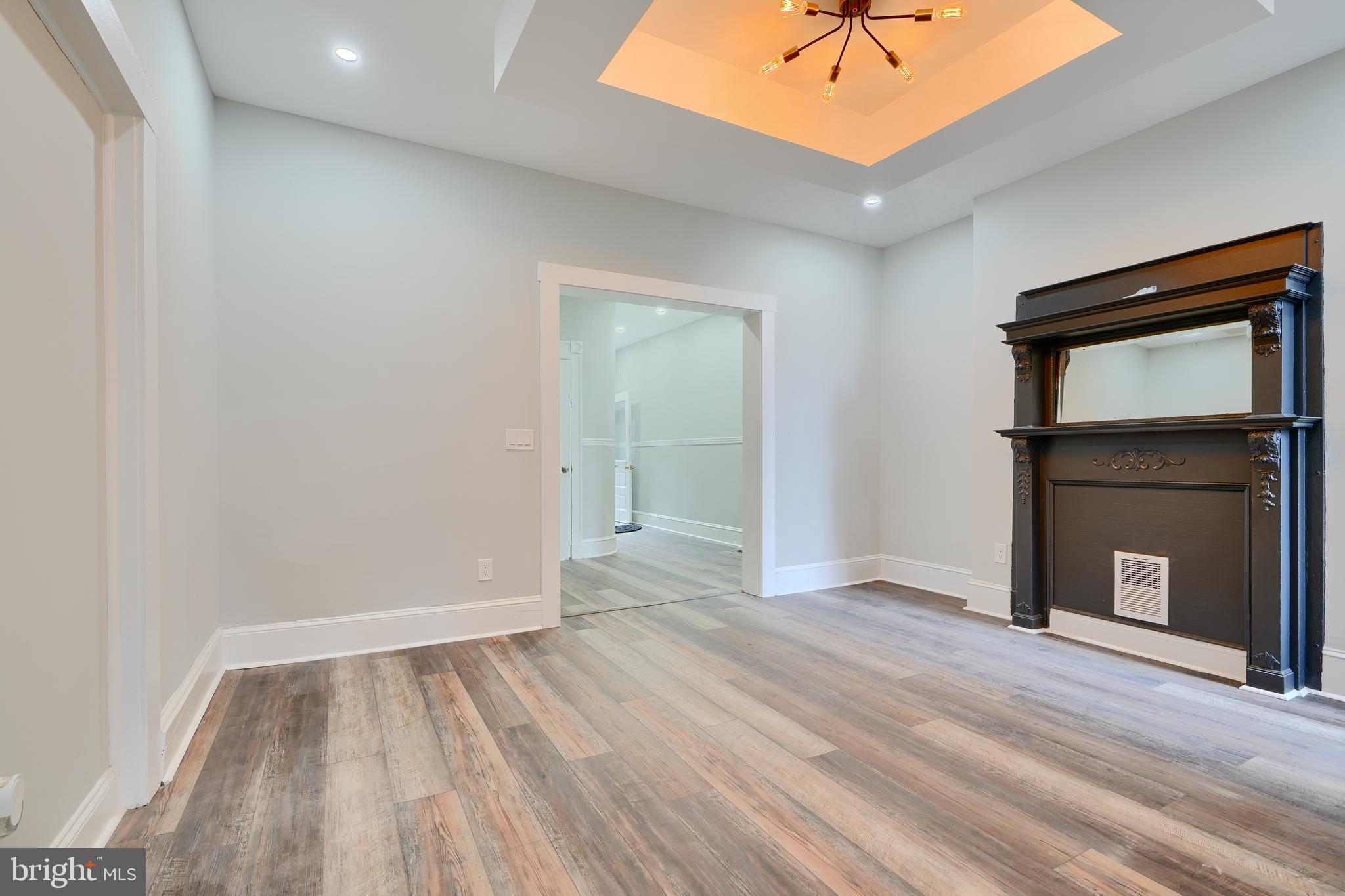 CHARLES VILLAGE - Residential Lease