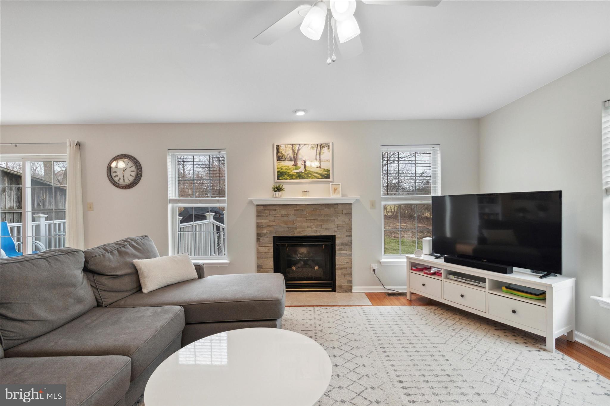 FOX HUNT - Residential