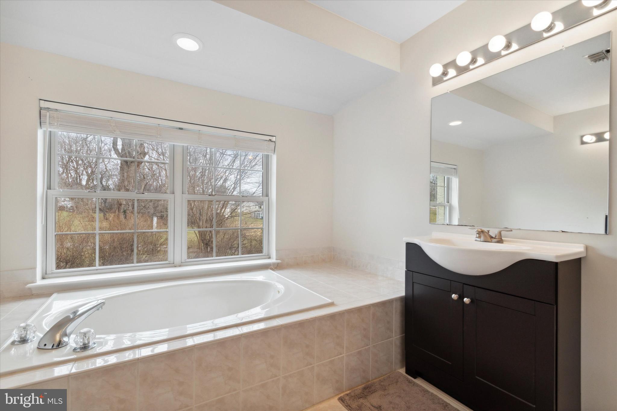 FOX HUNT - Residential