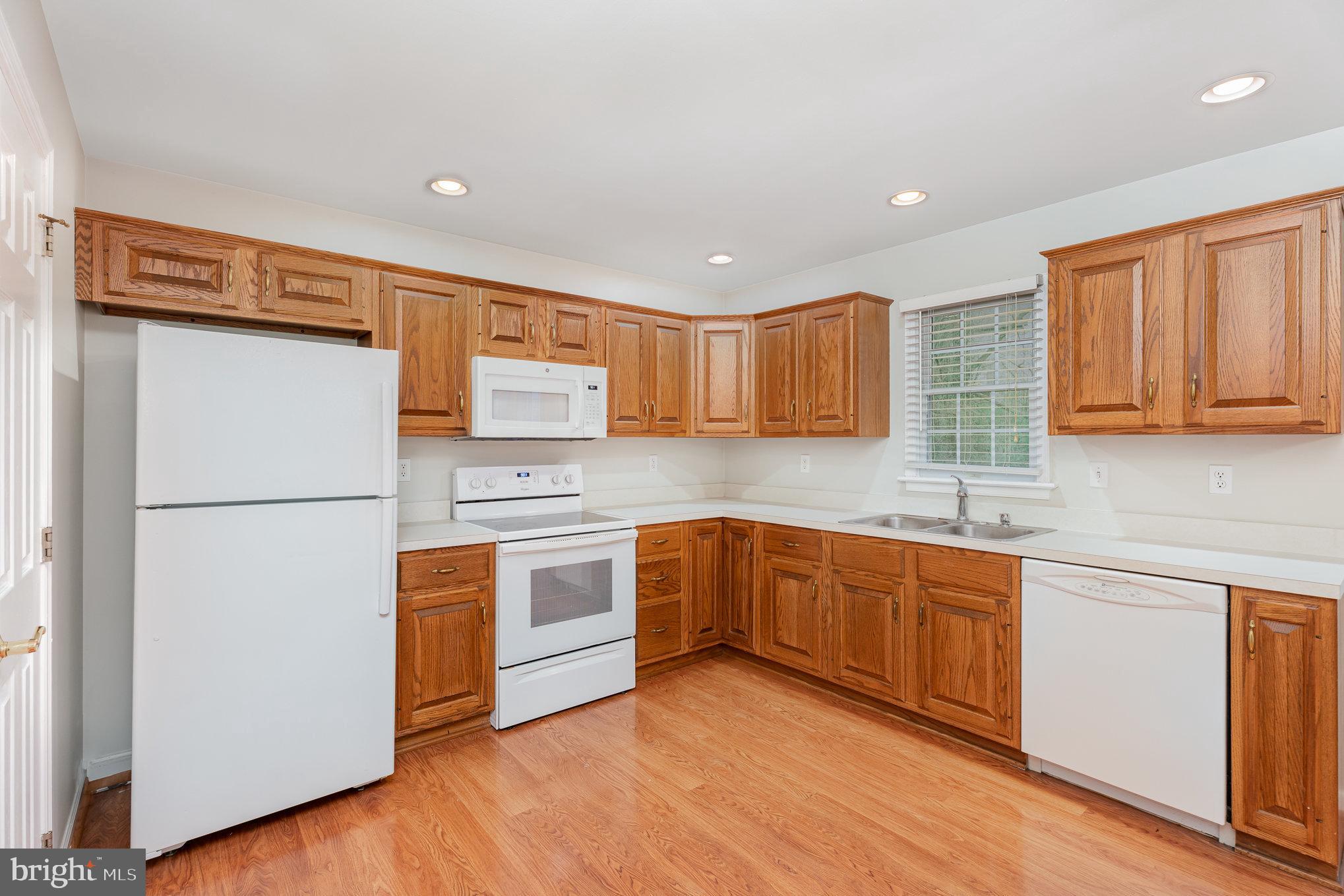 WHELAN CROSSING - Residential Lease