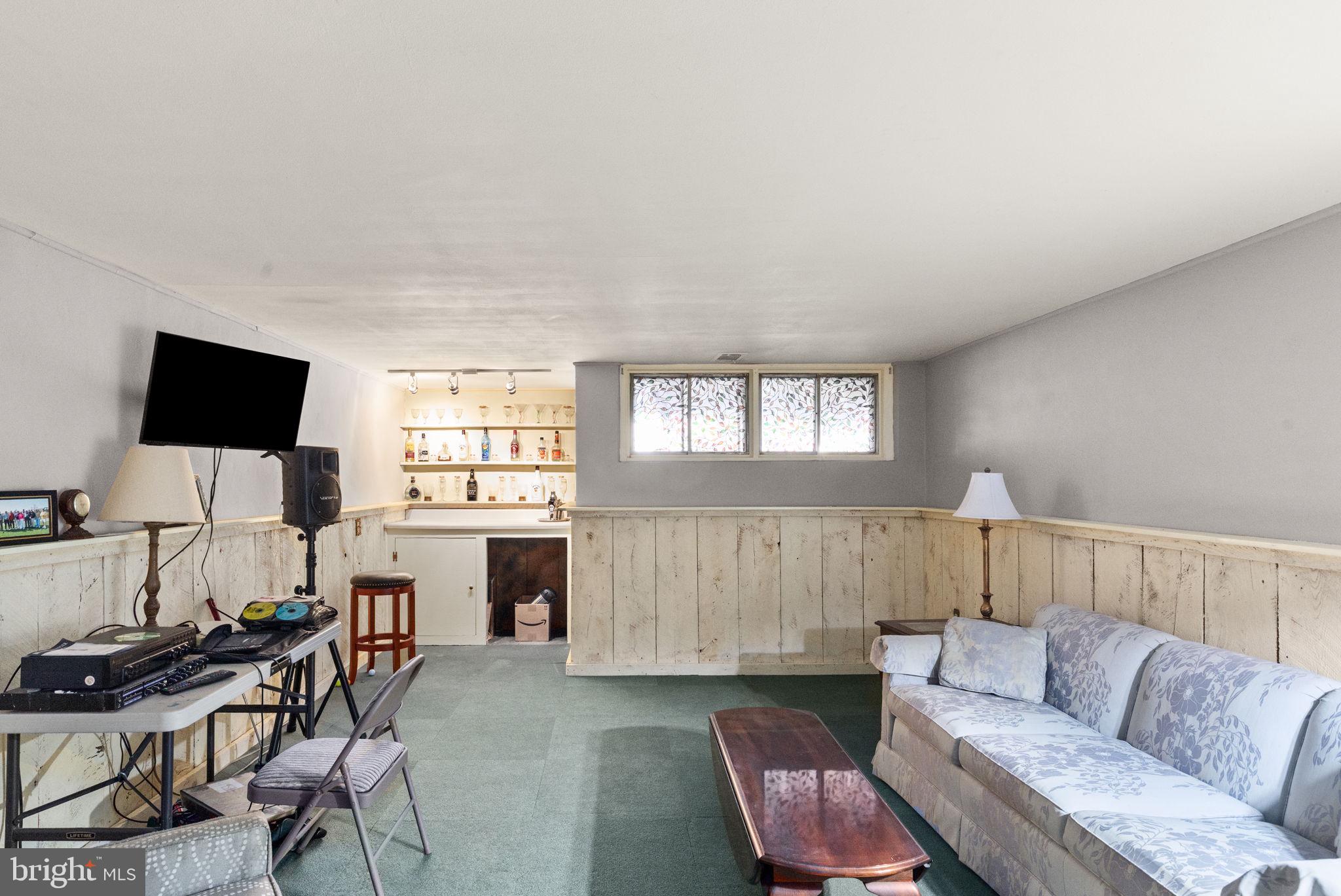 GLENMONT - Residential