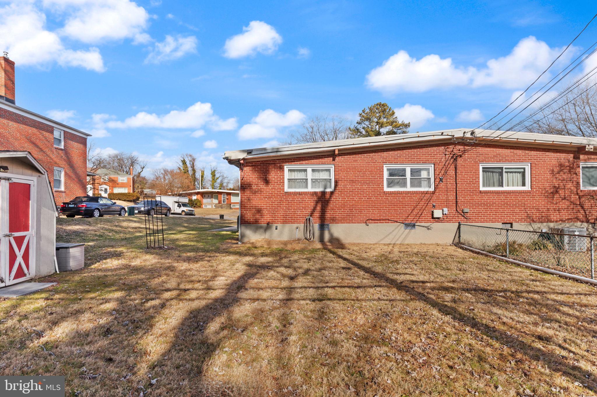 GLENMONT - Residential