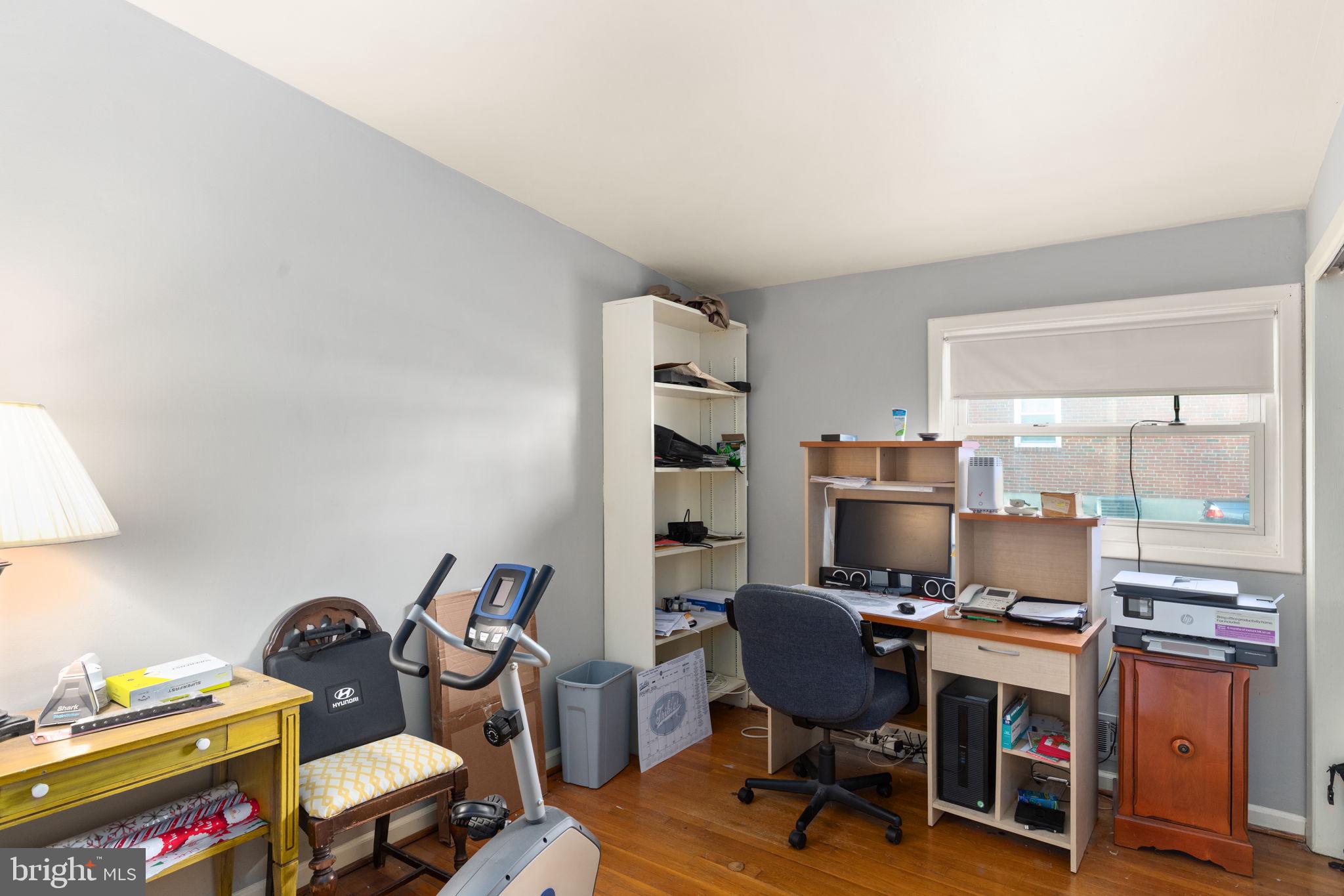 GLENMONT - Residential