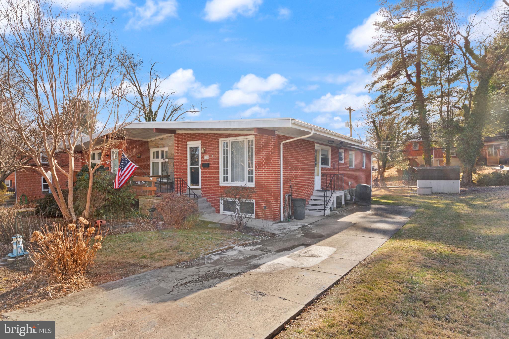 GLENMONT - Residential