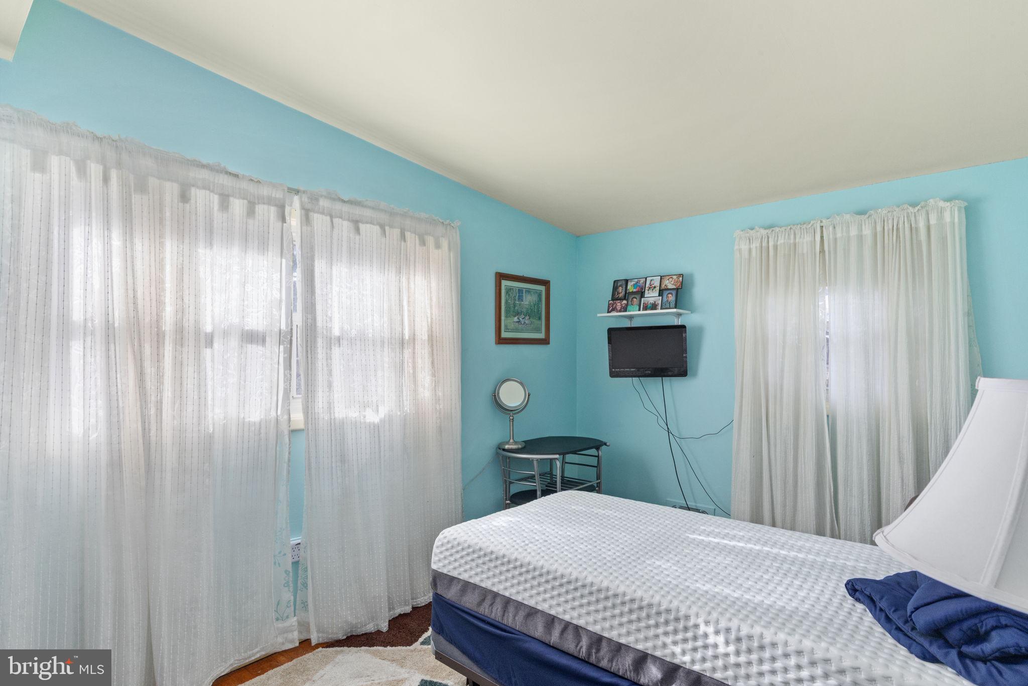 GLENMONT - Residential