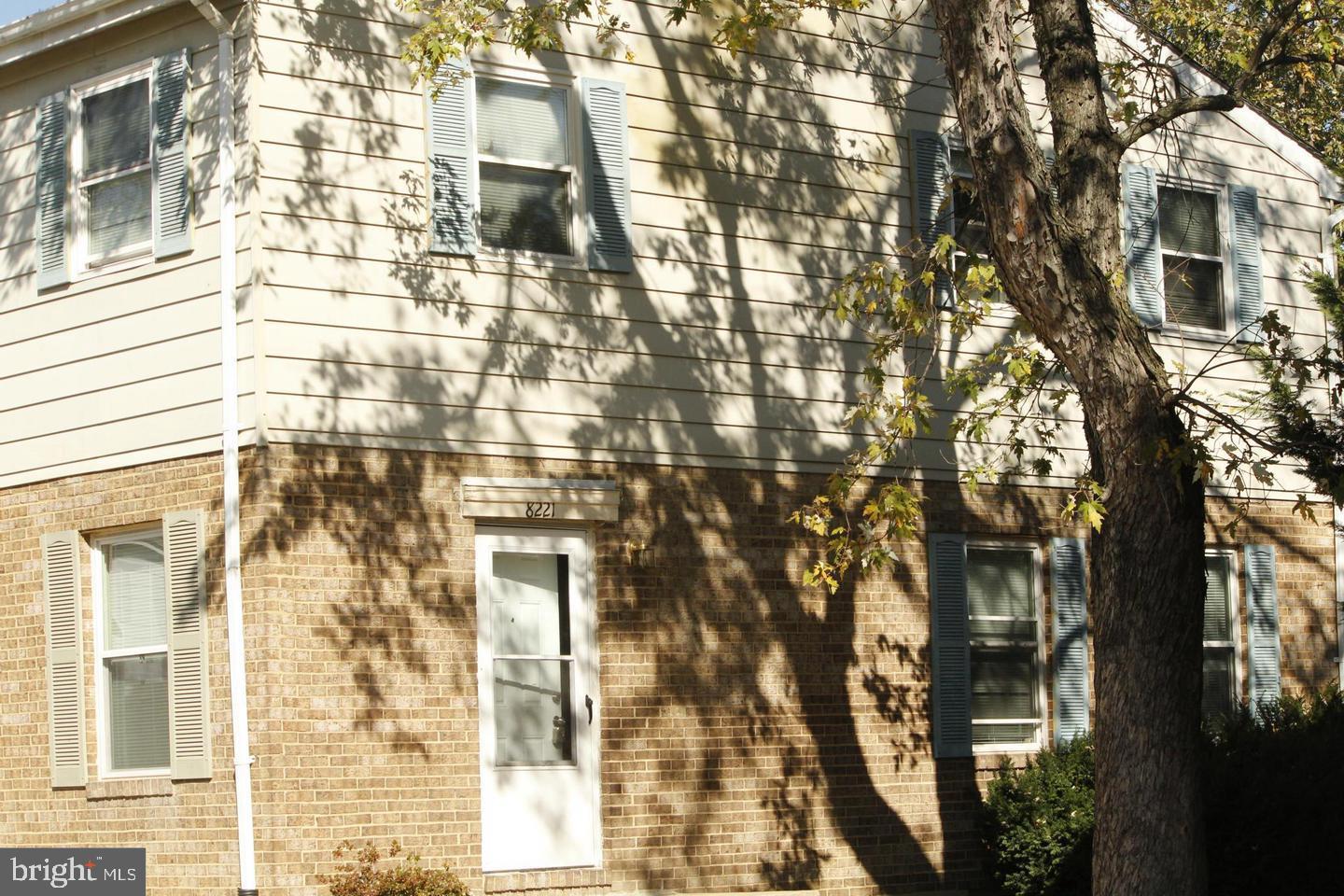 Severn, MD - 3BR/1BA - Townhouse Condo…. Current owner revenue $2400 per month rent!! Property sold as-is, and has a property management team in-place! currently tenant occupied. Owner offering closing help