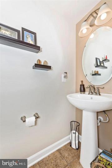 VILLAGES OF URBANA - Residential Lease