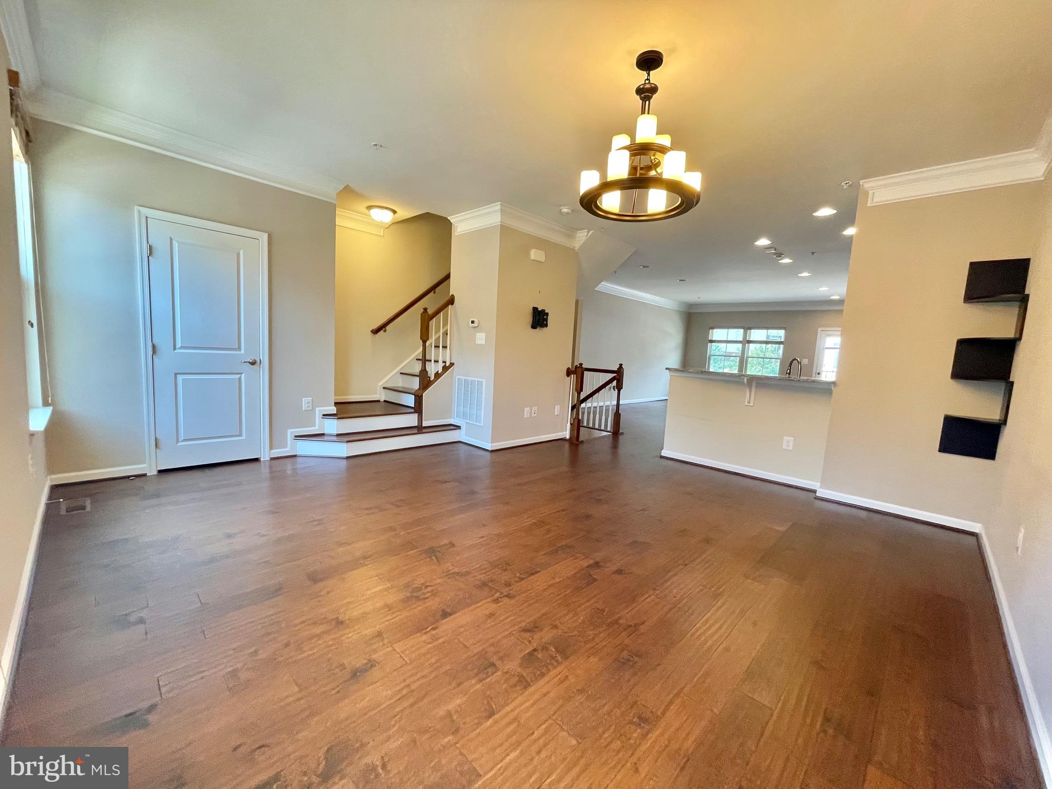 VILLAGES OF URBANA - Residential Lease