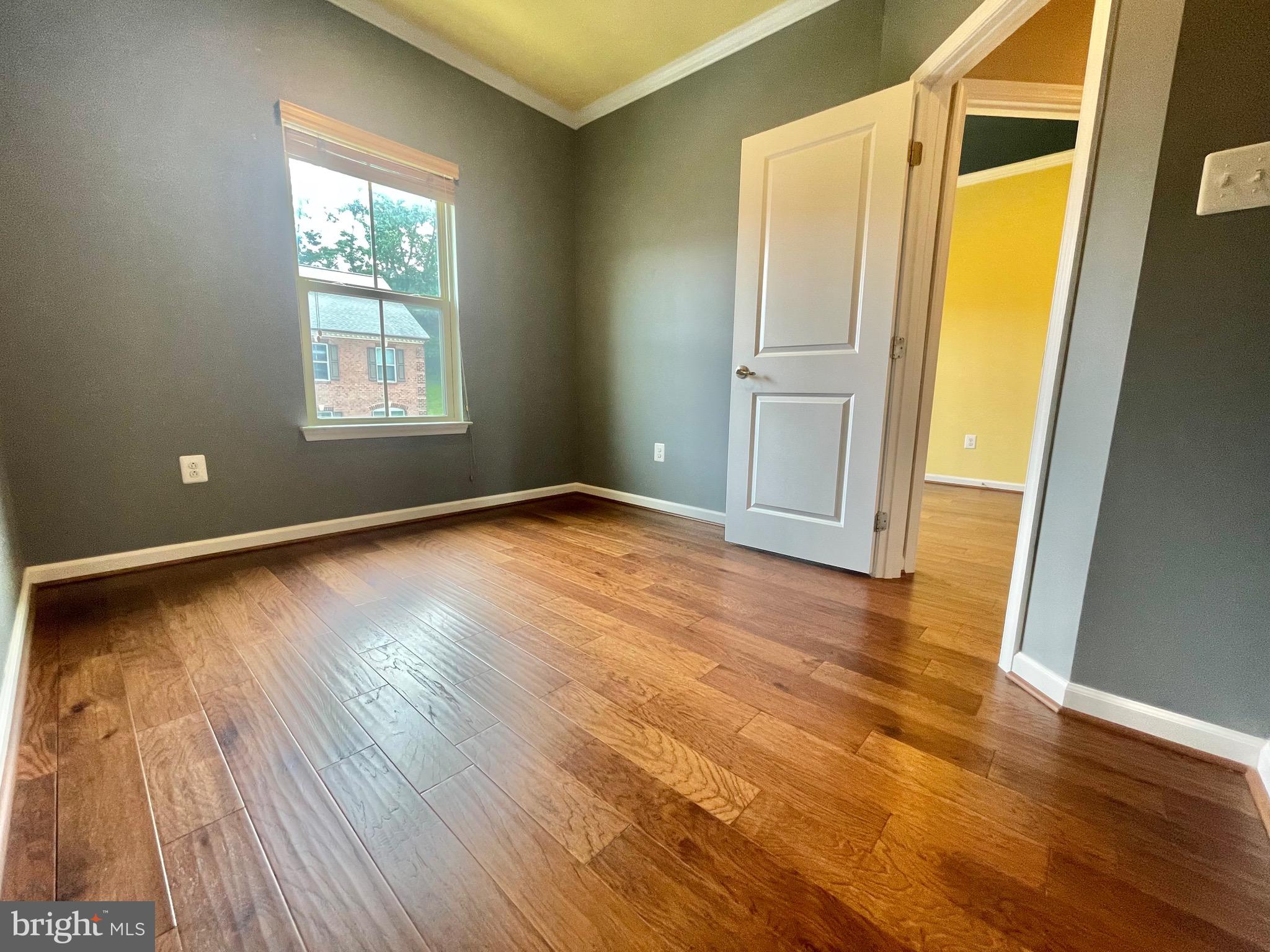 VILLAGES OF URBANA - Residential Lease