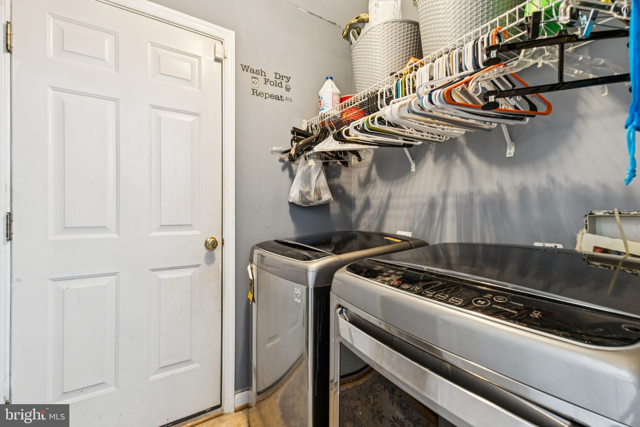 WAYSIDE VILLAGE - Residential Lease