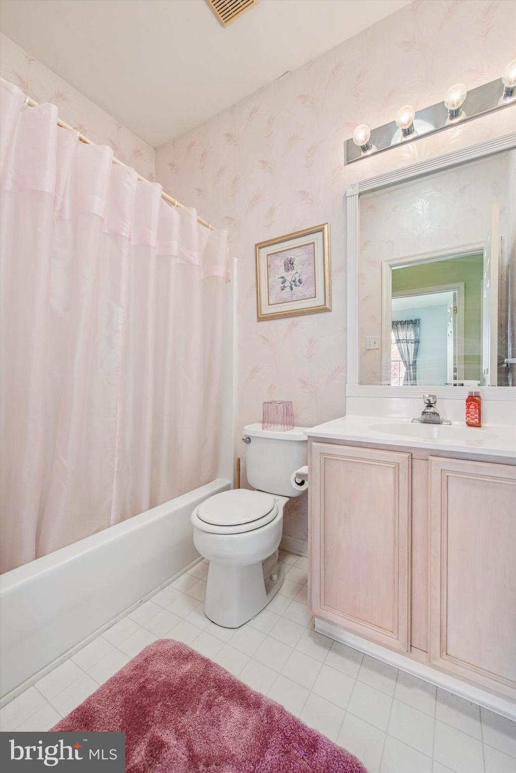 FOX HILL FARM - Residential