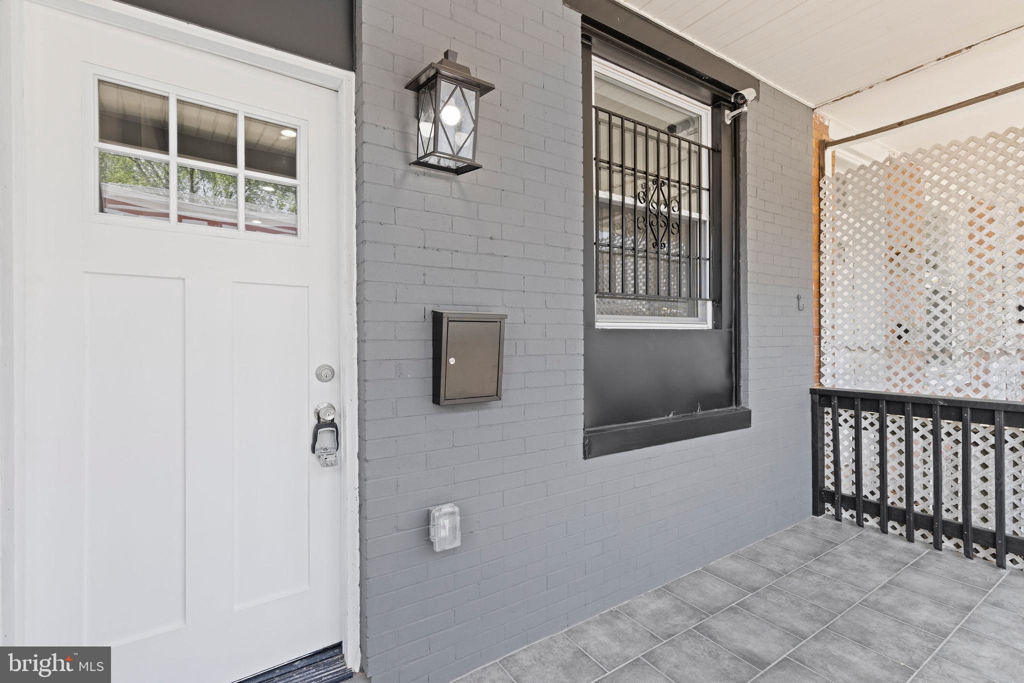 5212 SAINT CHARLES AVENUE