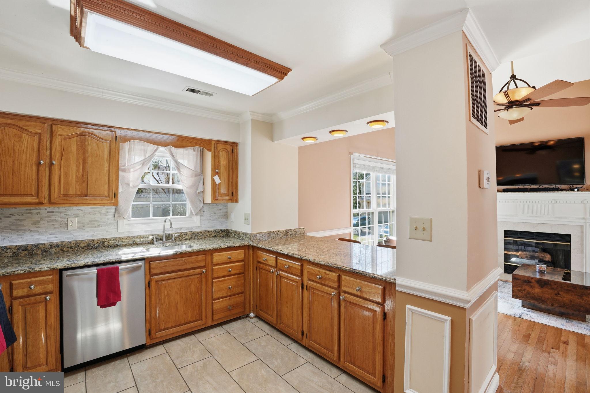 MEADOWGATE - Residential