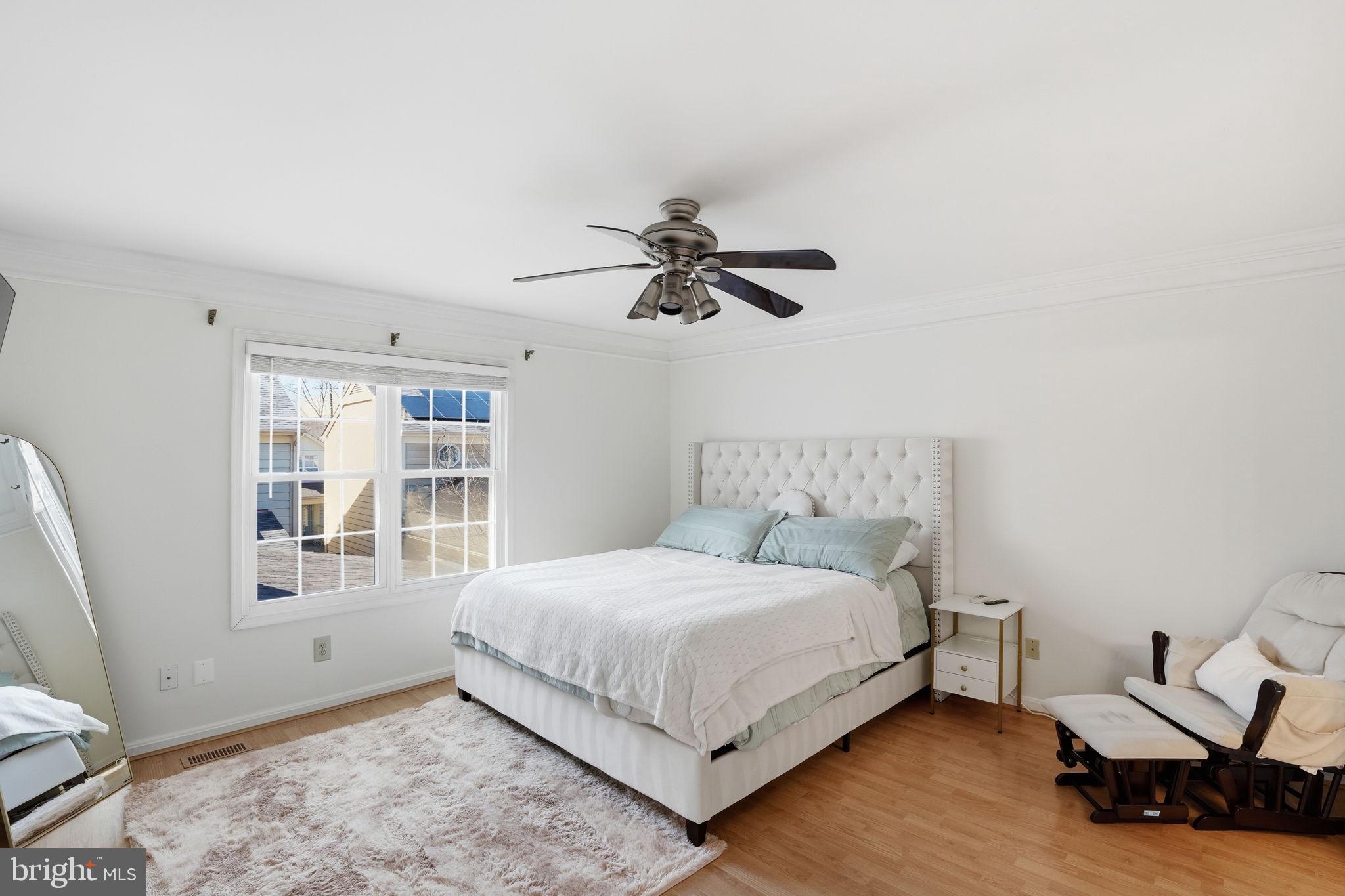 MEADOWGATE - Residential