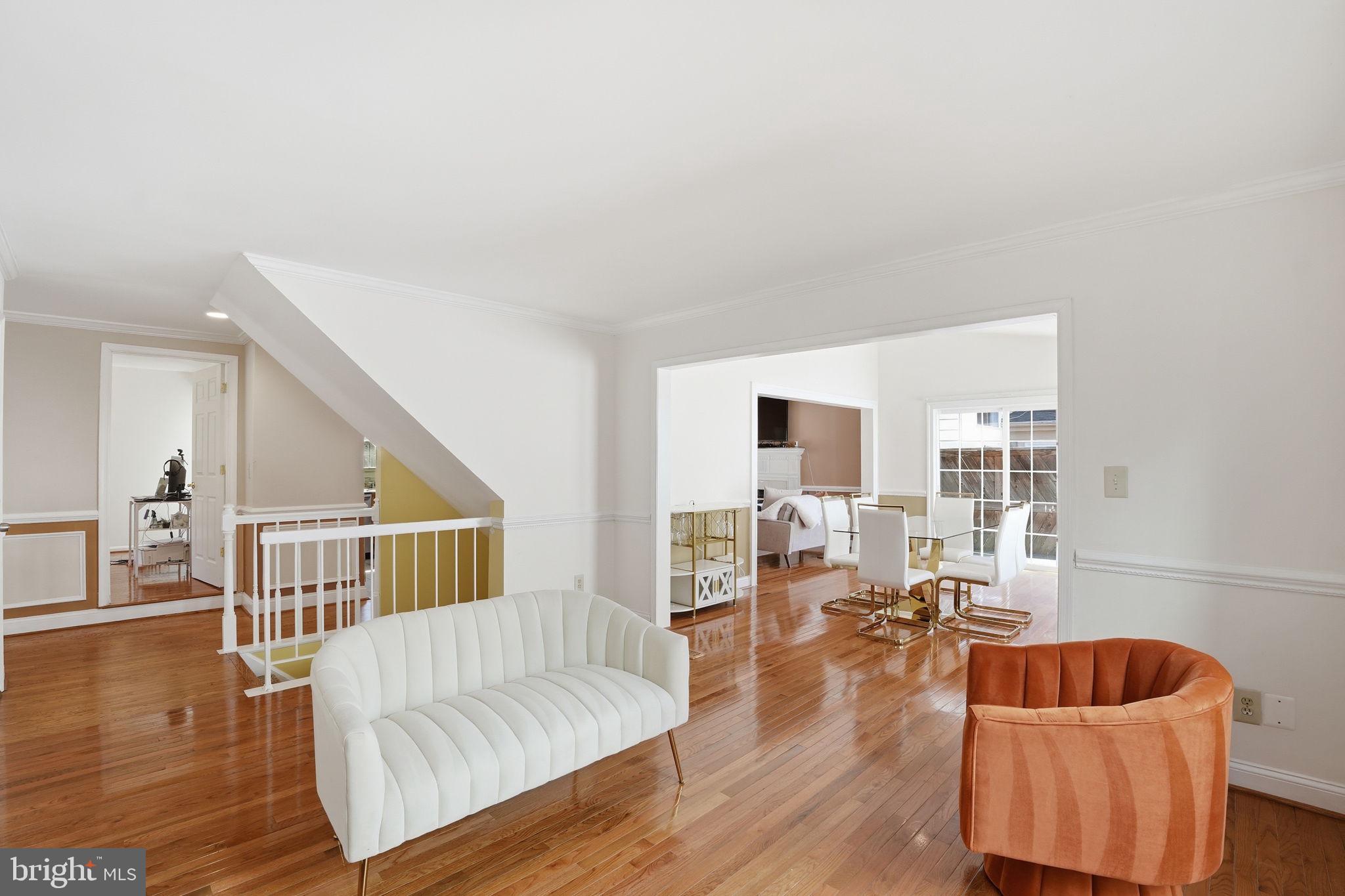 MEADOWGATE - Residential