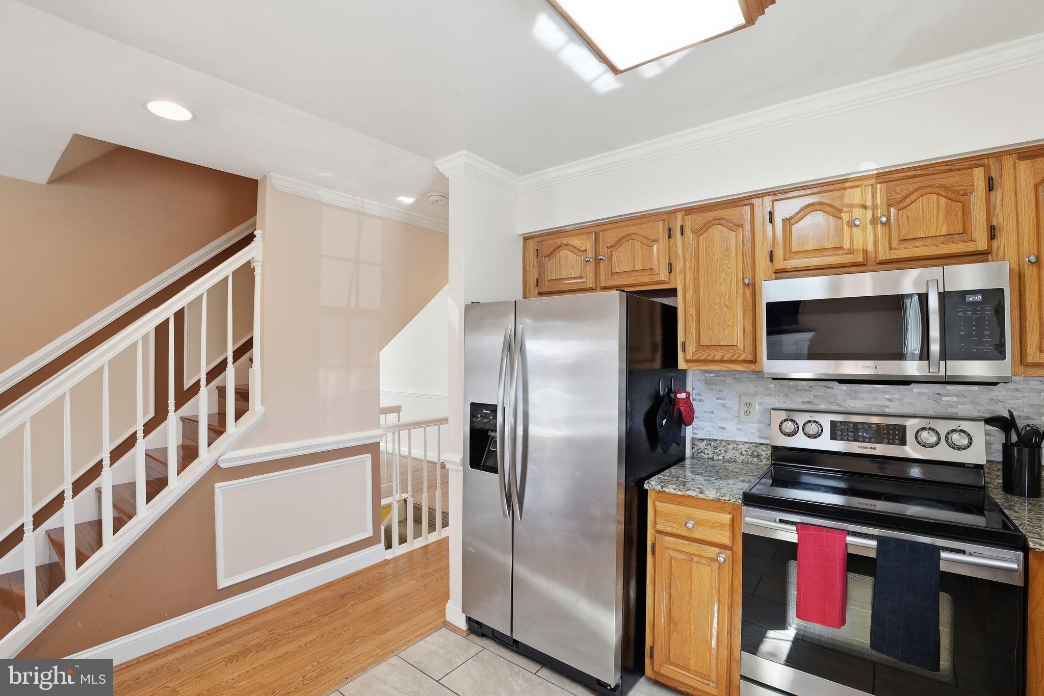 MEADOWGATE - Residential