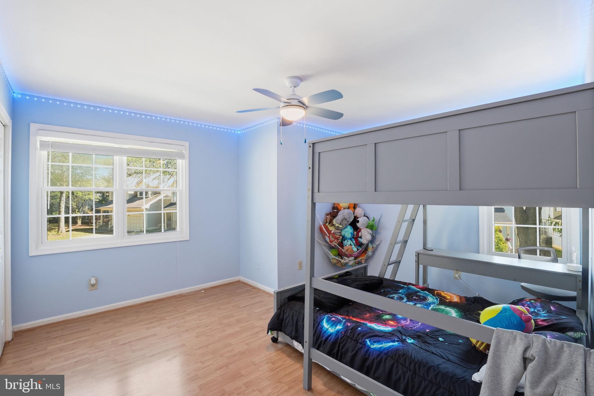 MEADOWGATE - Residential