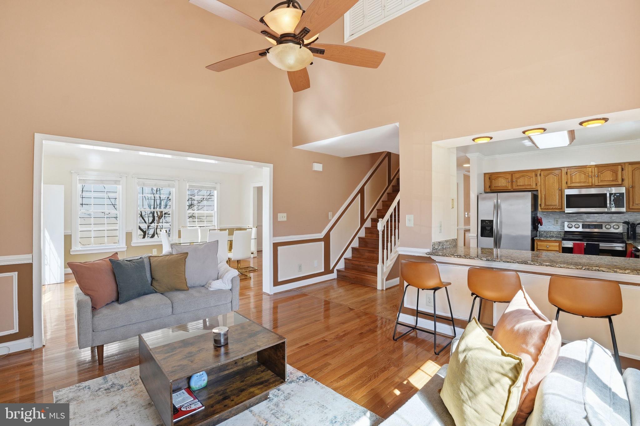 MEADOWGATE - Residential