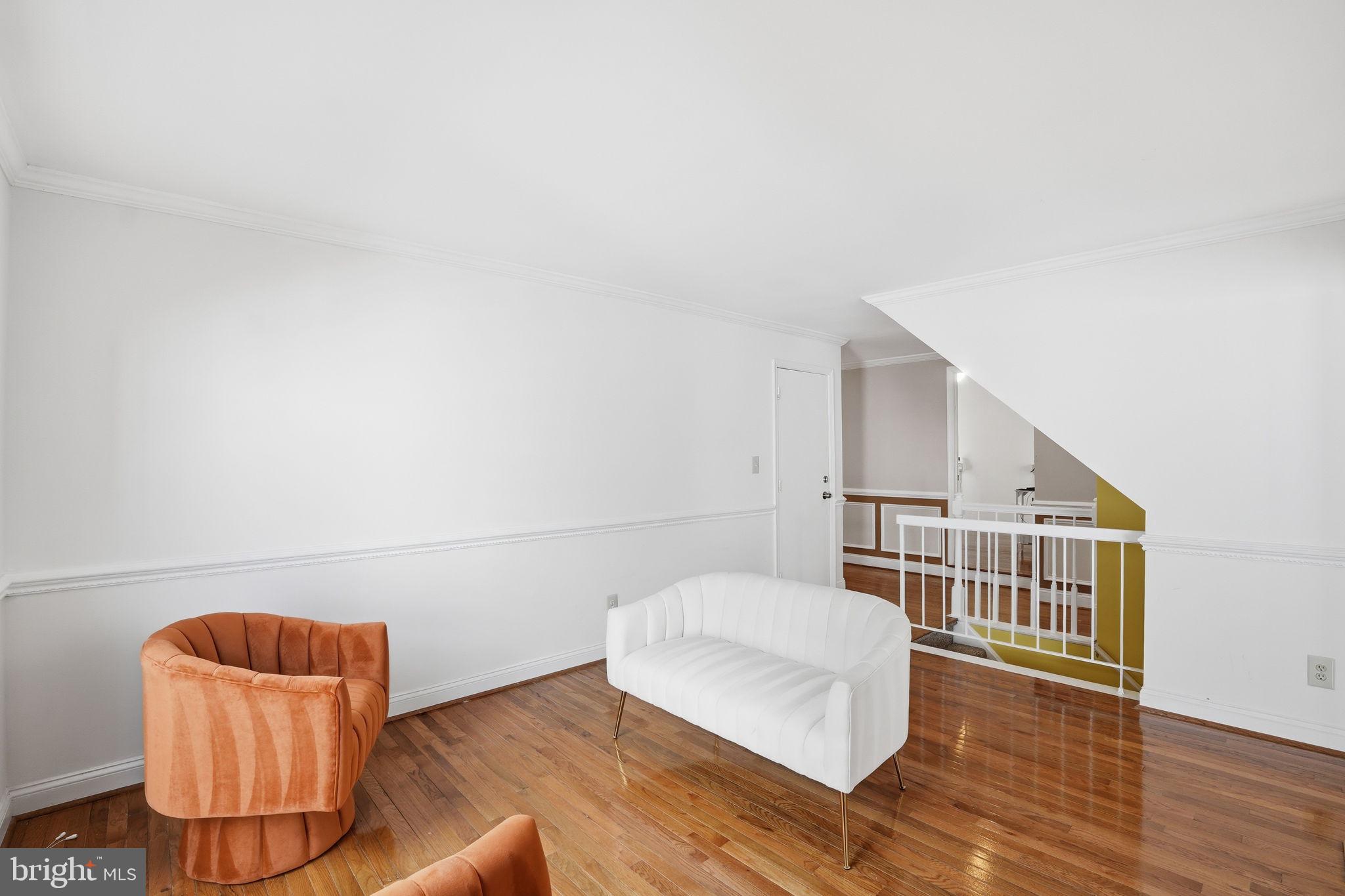 MEADOWGATE - Residential