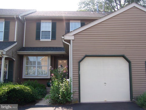 Condo For Sale - 672 Tomlinson Lane<br/> YARDLEY, PA 19067