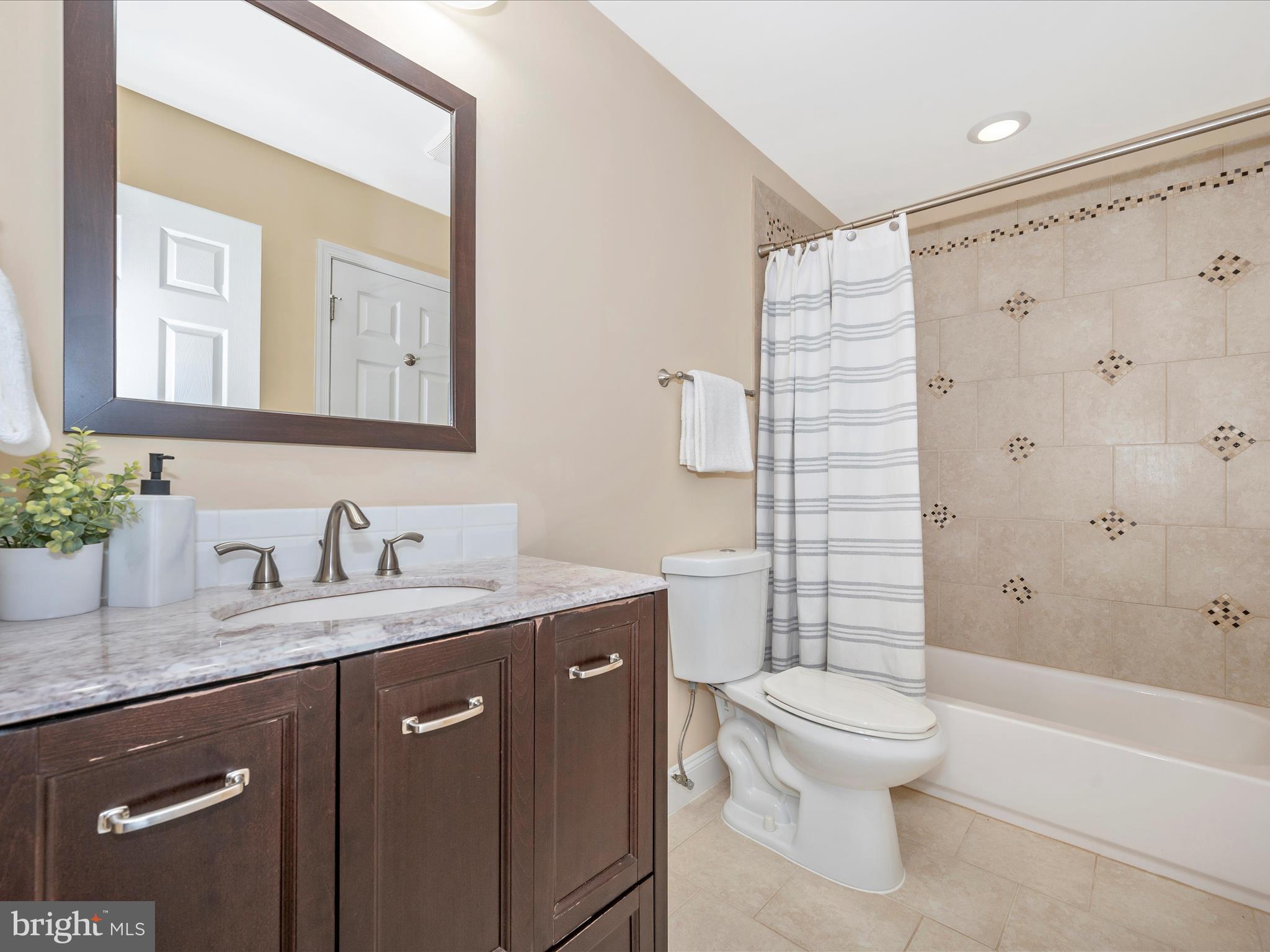 BRANDERMILL - Residential