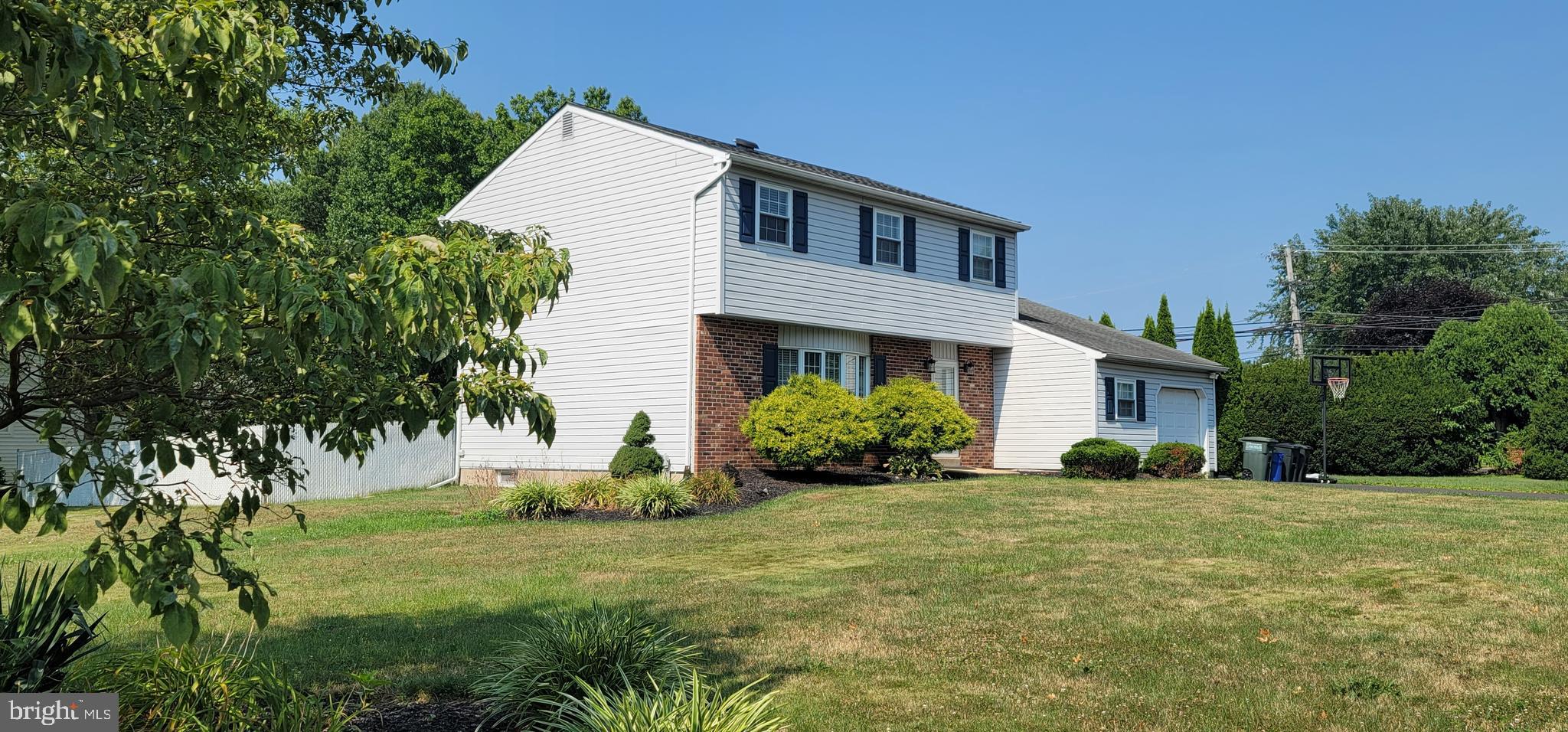 STONEHURST - Residential Lease