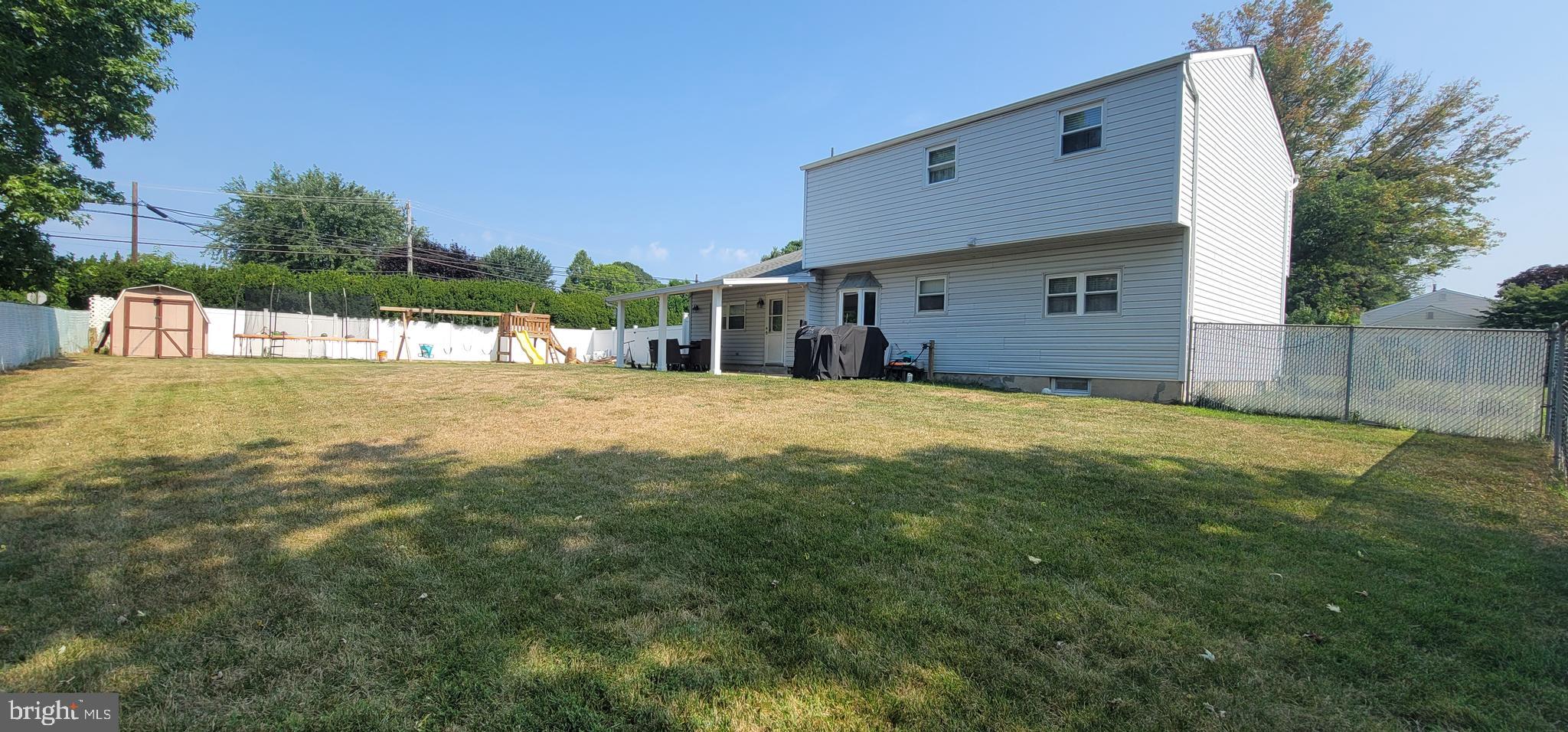 STONEHURST - Residential Lease