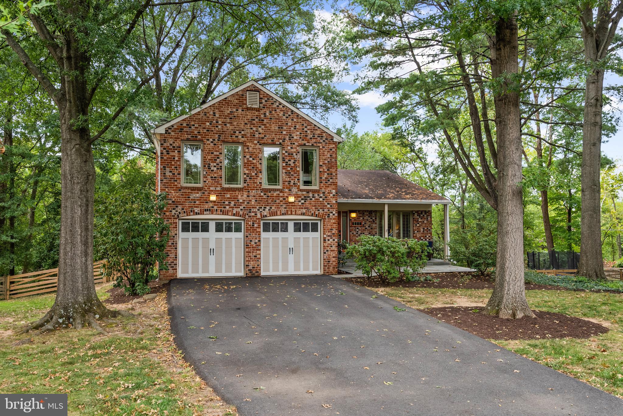 3116 MADISON HILL COURT