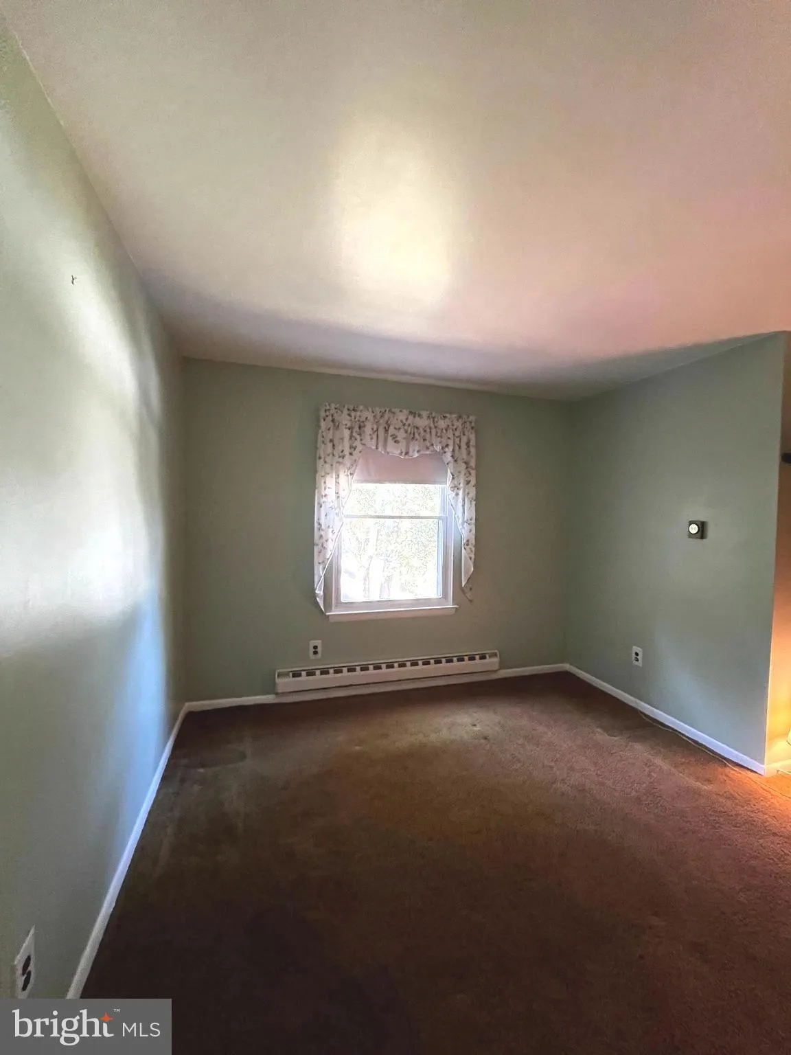 Sicklerville, New Jersey 08081, United States, 2 Bedrooms Bedrooms, ,1 BathroomBathrooms,Residential,Active,213271