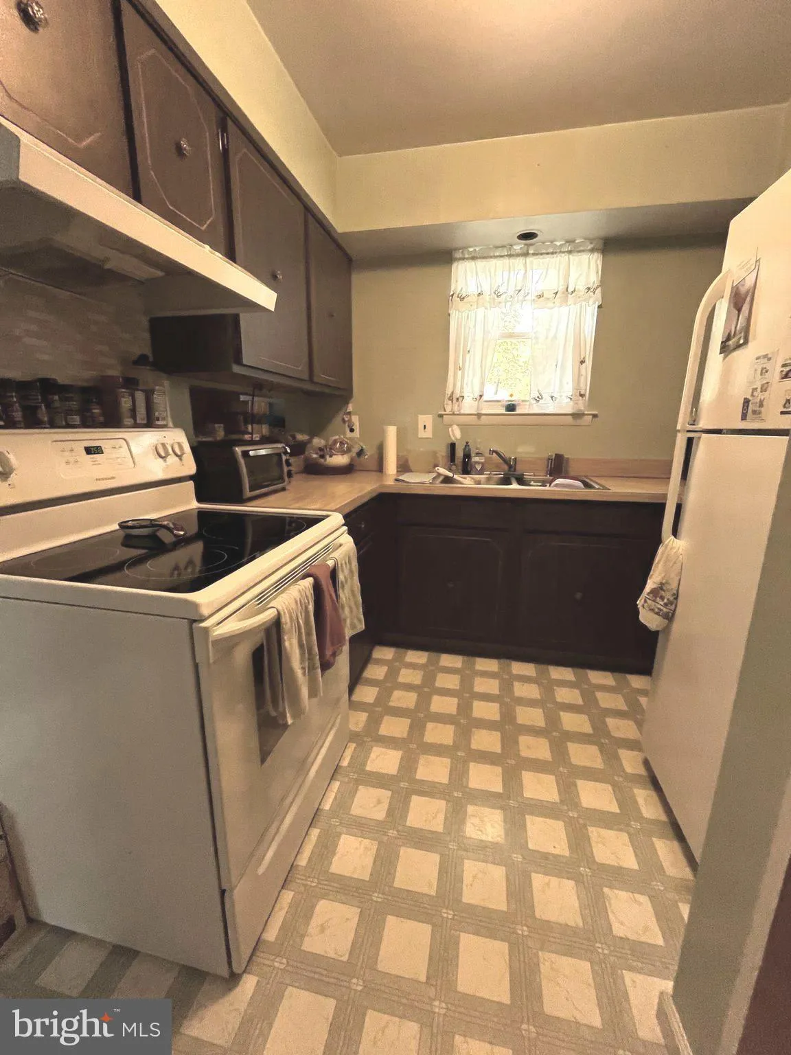 Sicklerville, New Jersey 08081, United States, 2 Bedrooms Bedrooms, ,1 BathroomBathrooms,Residential,Active,213271