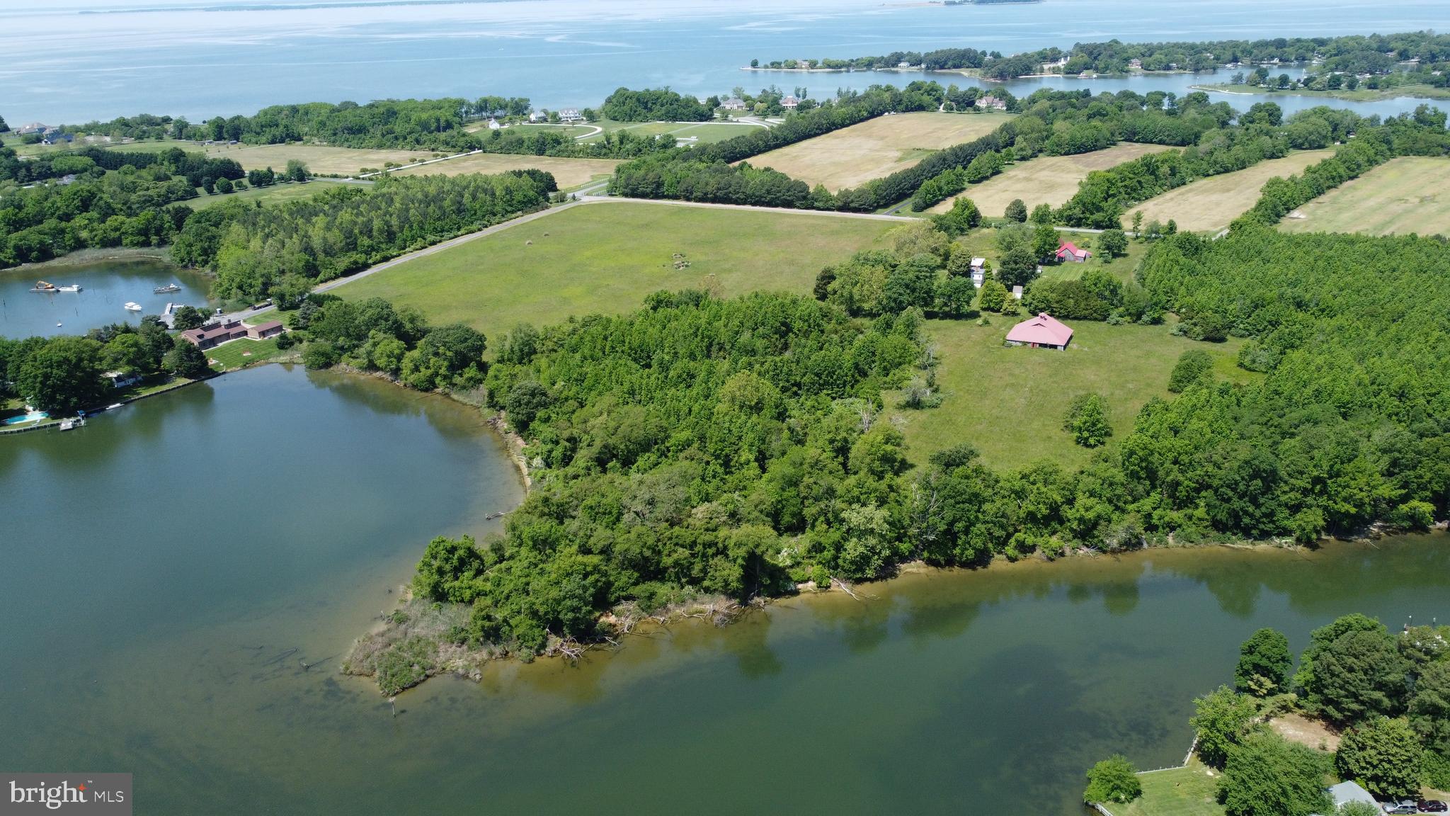 BENNETT POINT - Residential
