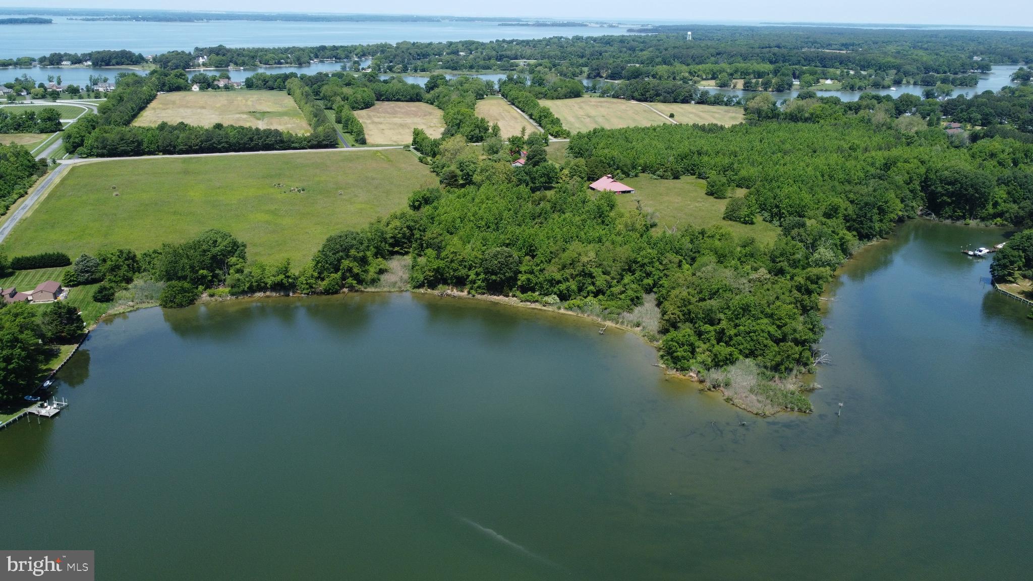 BENNETT POINT - Residential