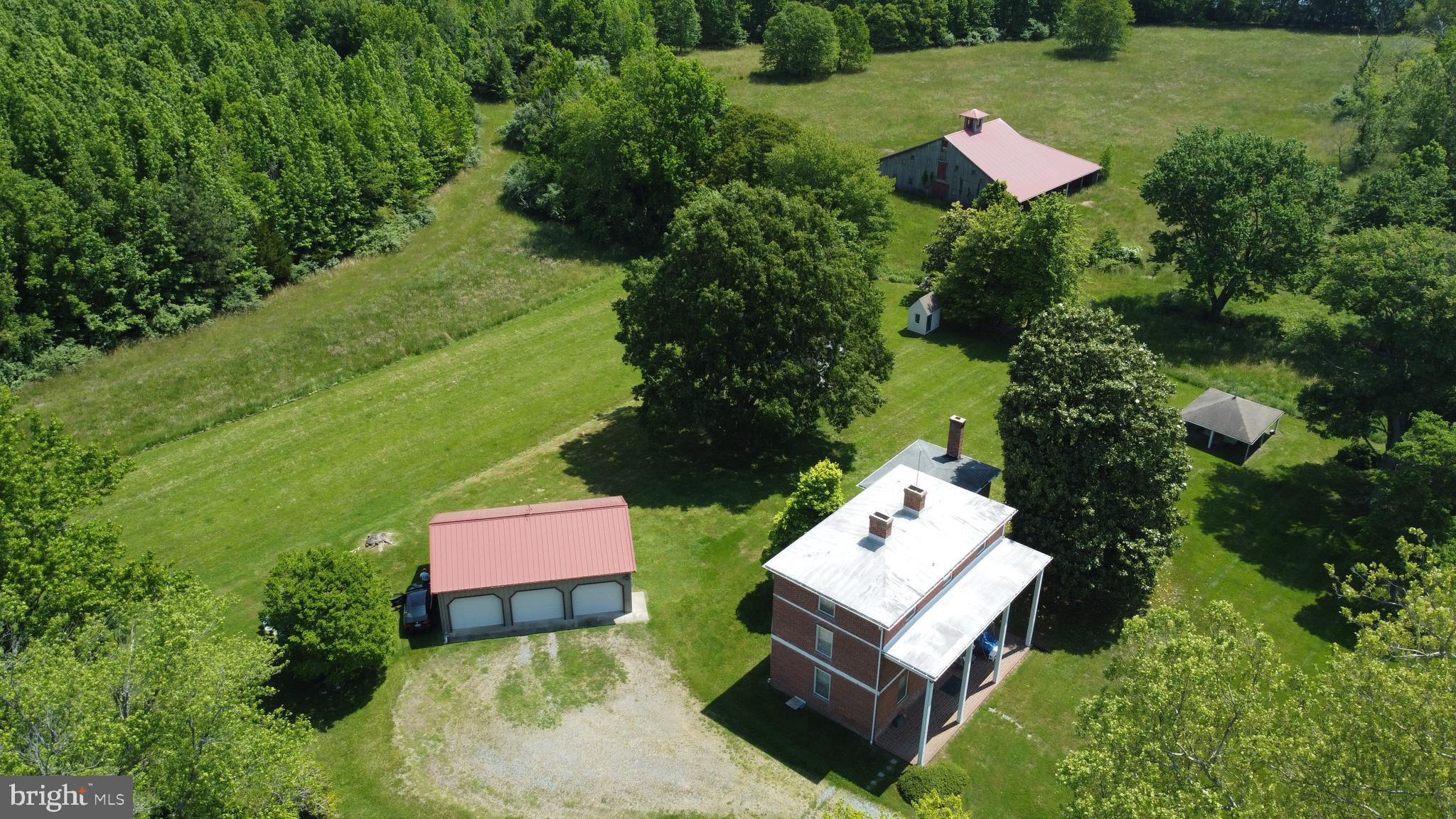 BENNETT POINT - Residential