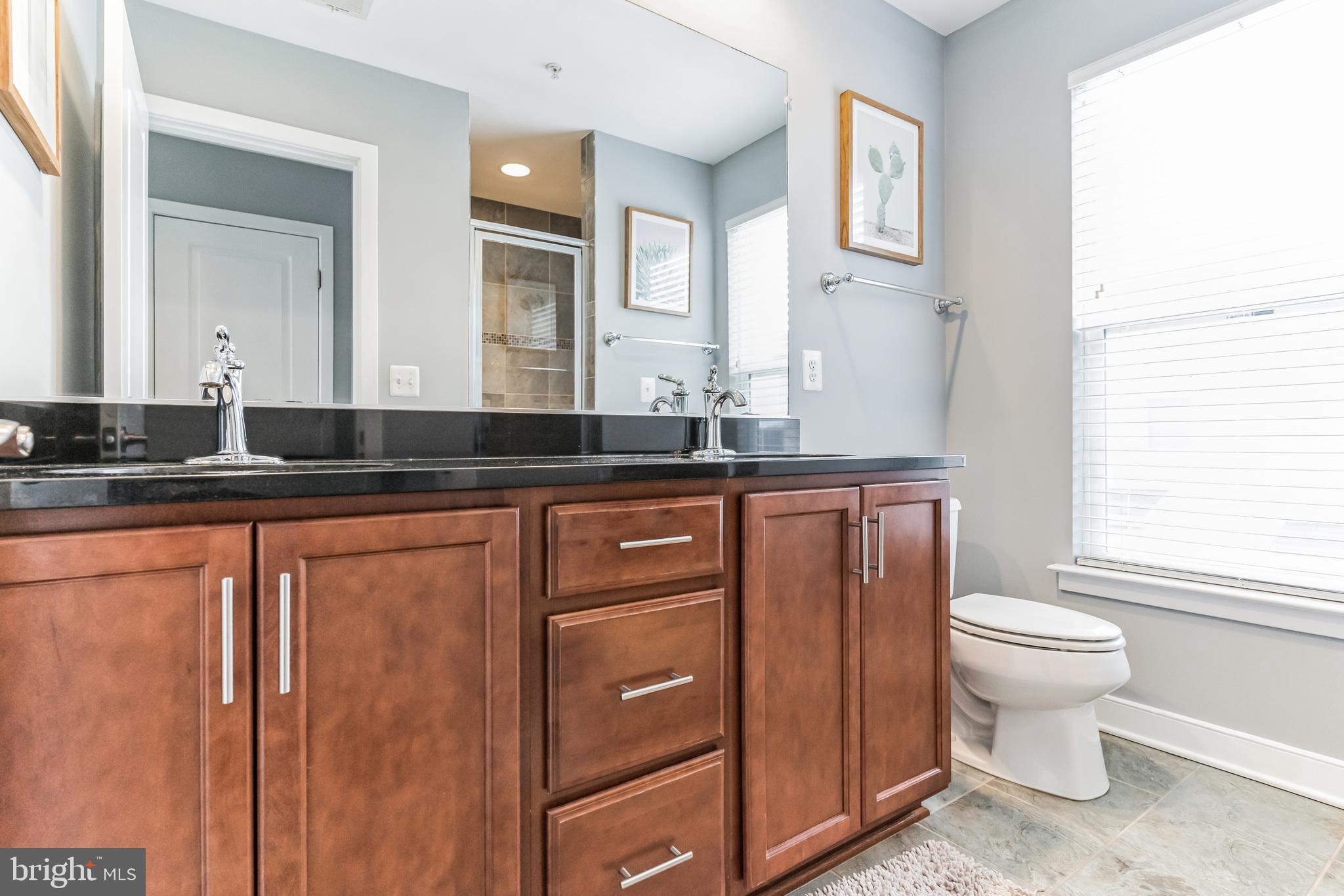 EYA ARTS DISTRICT - Residential